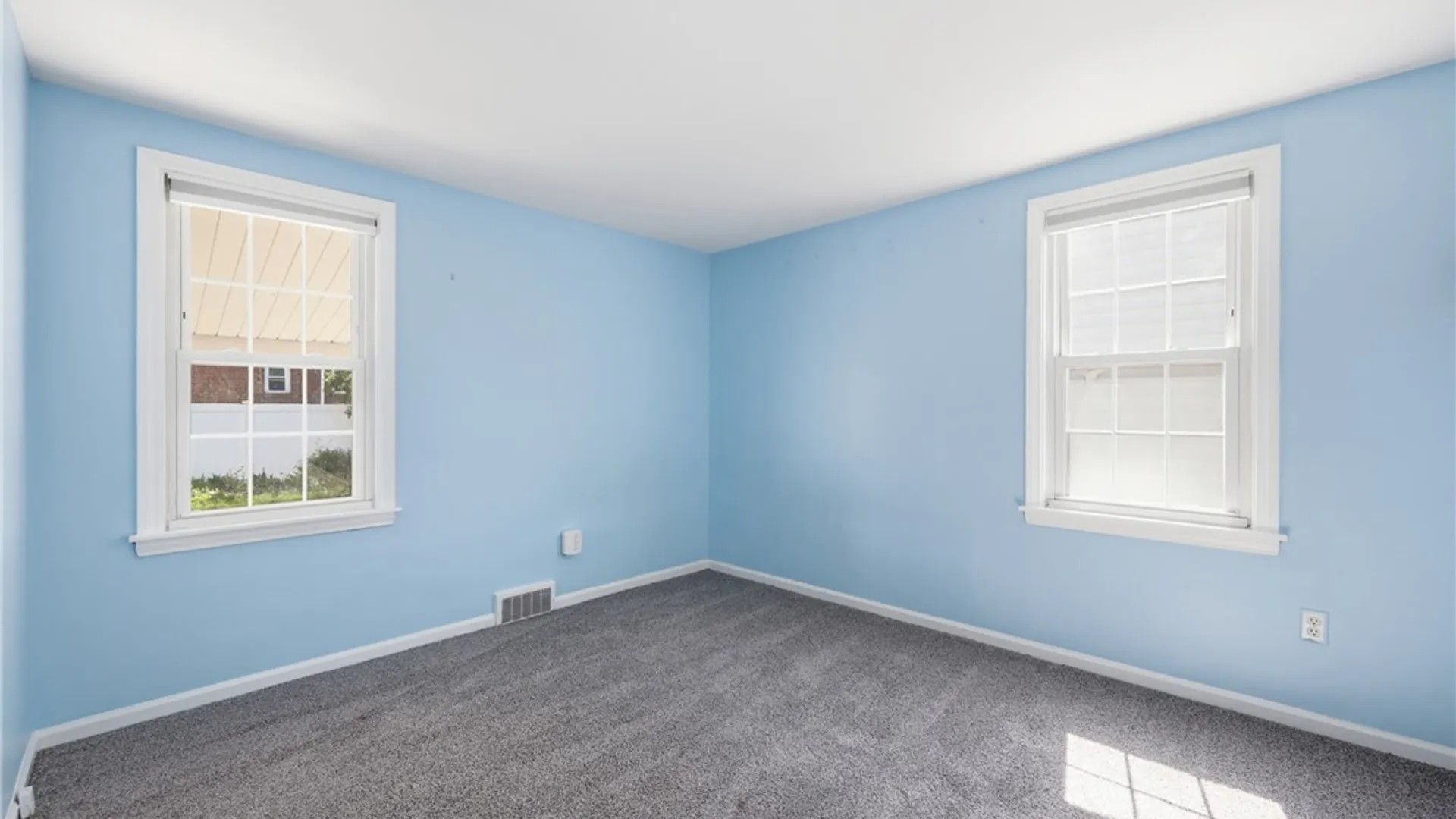 Property at 57 Gardenwood Lane, Tonawanda, NY 14223 17