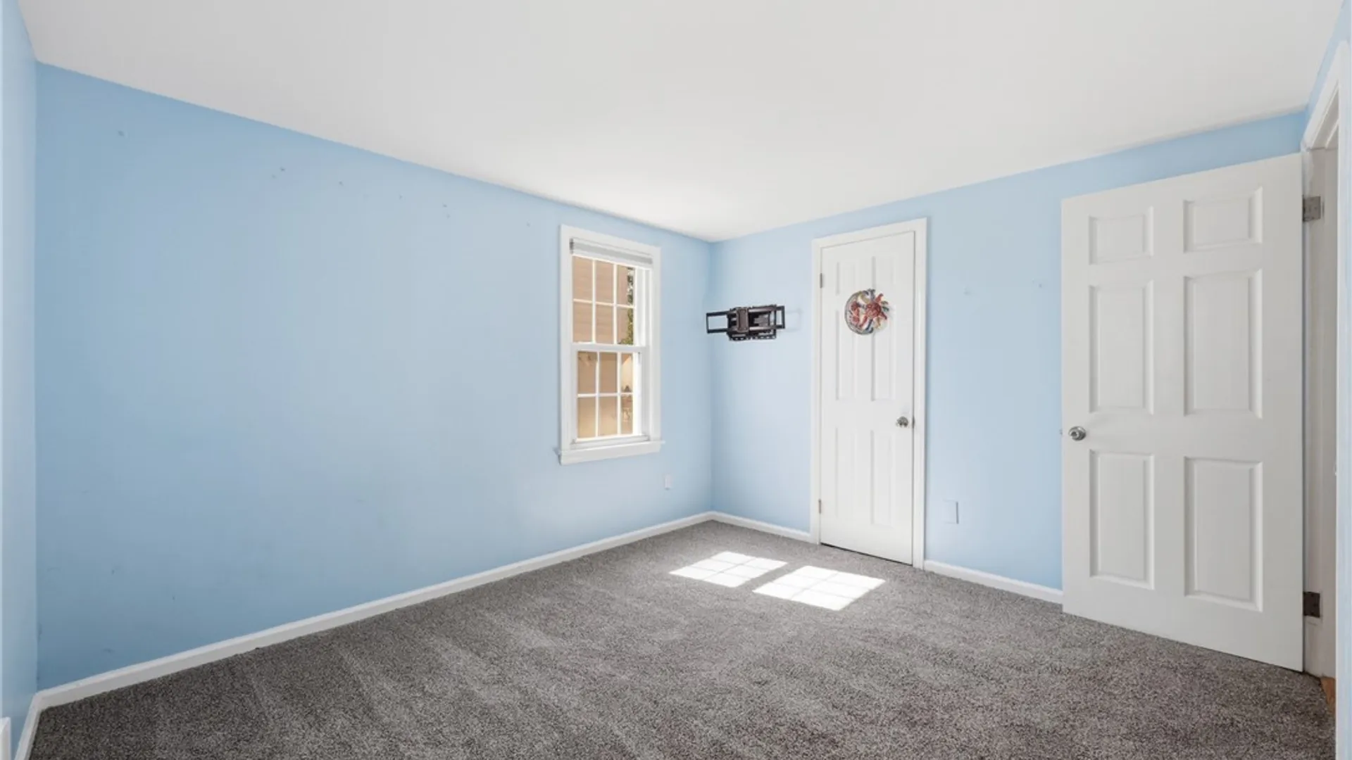 Property at 57 Gardenwood Lane, Tonawanda, NY 14223 19
