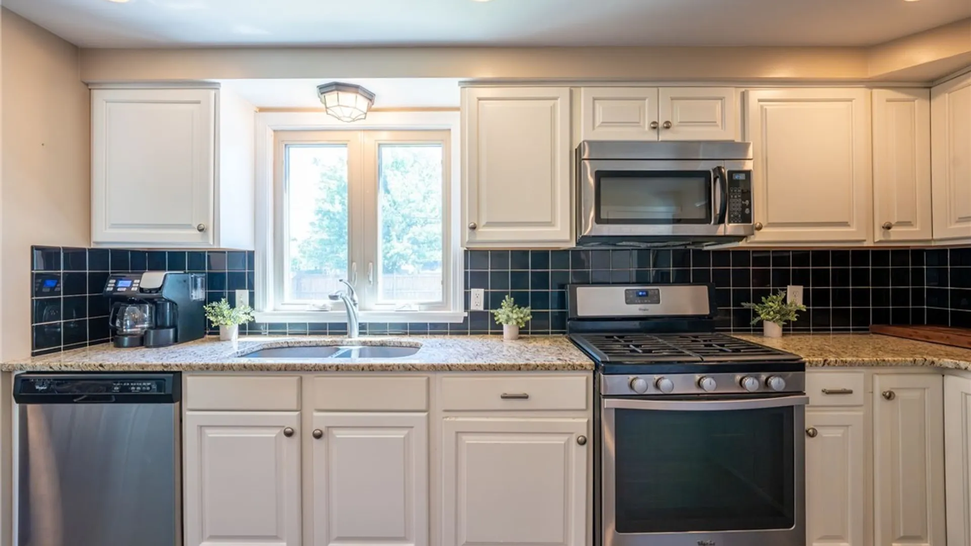 Property at 26 Harwood Road, West Seneca, NY 14224 16