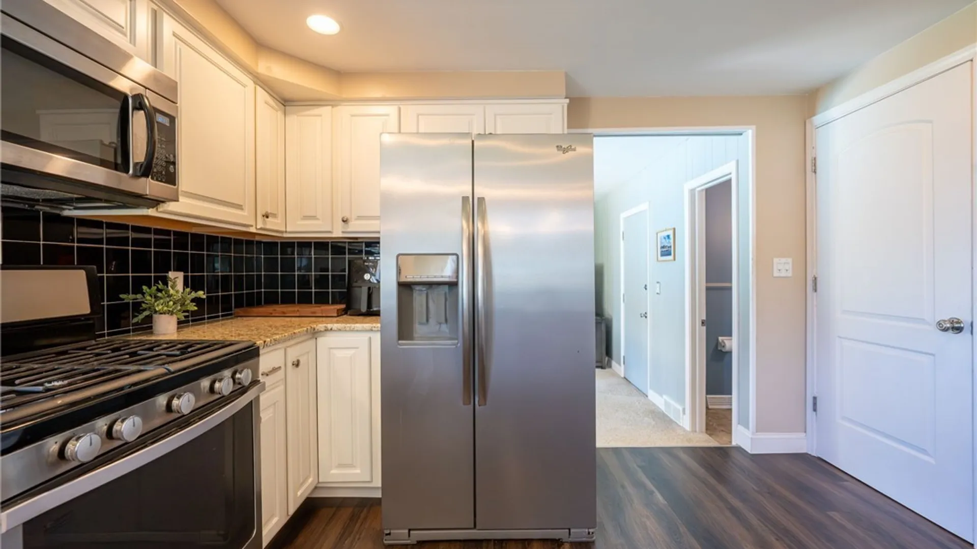 Property at 26 Harwood Road, West Seneca, NY 14224 18