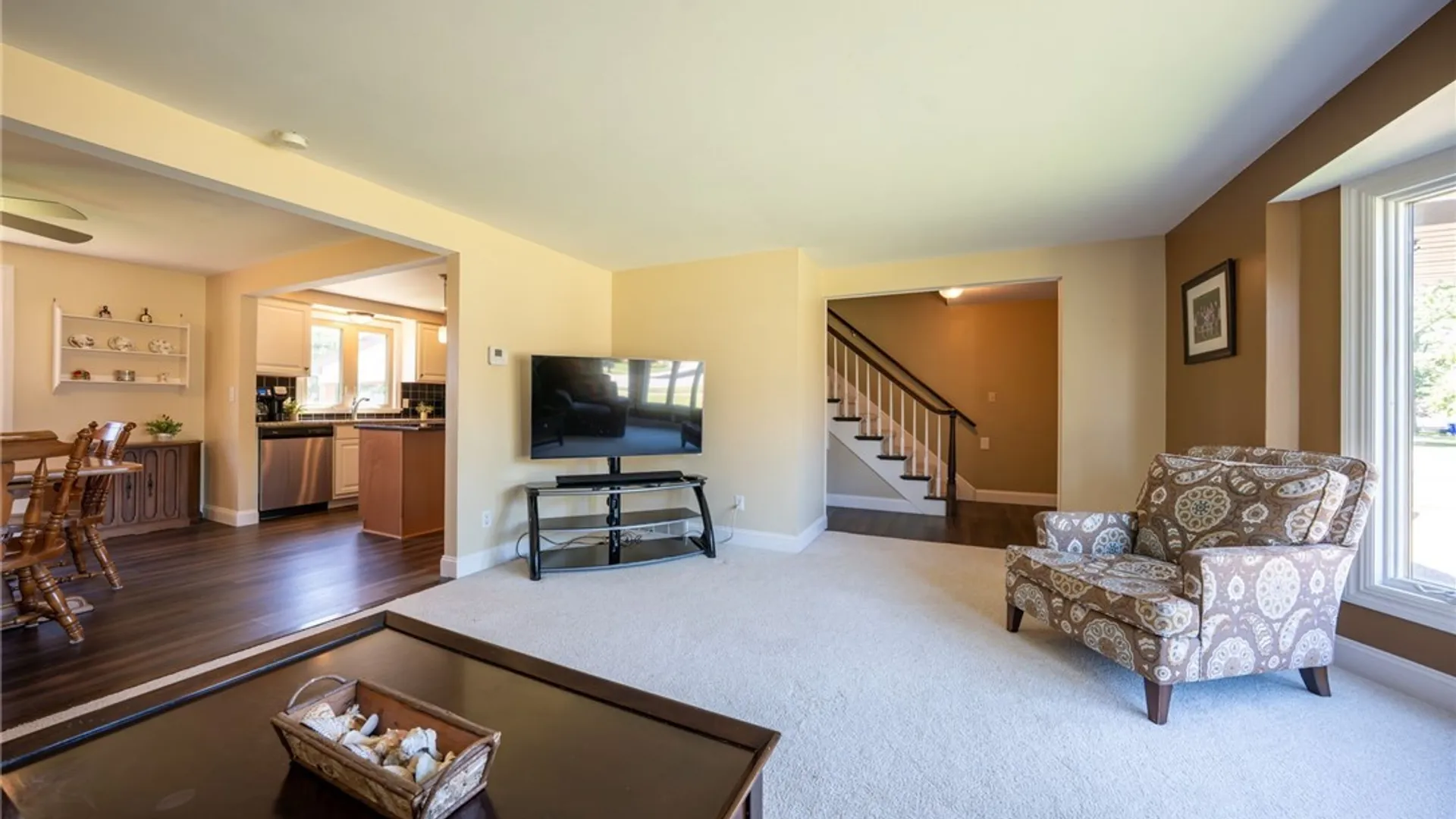 Property at 26 Harwood Road, West Seneca, NY 14224 21