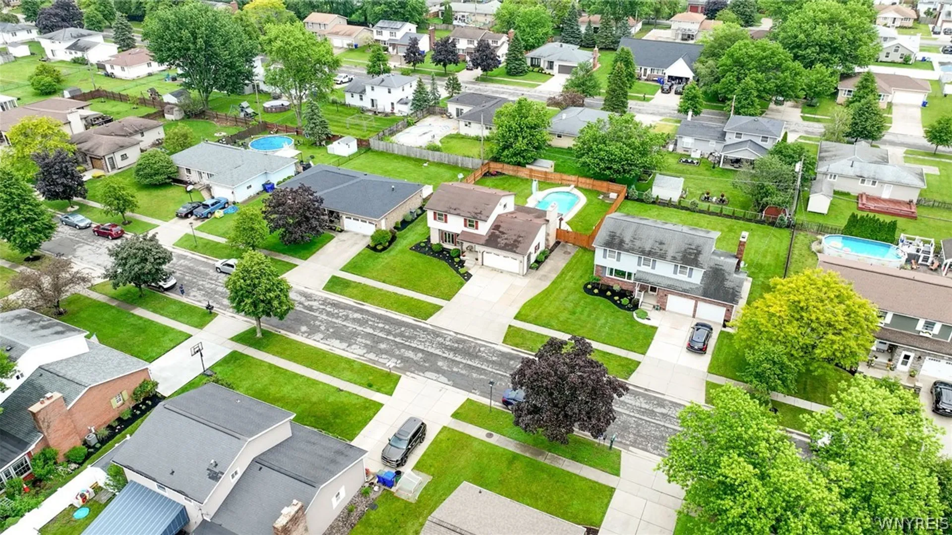 Property at 26 Harwood Road, West Seneca, NY 14224 6