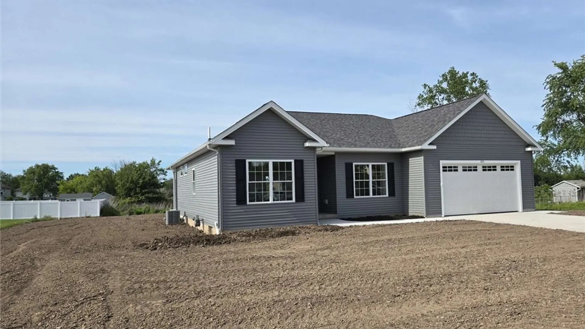 Property at 1973 Bedell Road, Grand Island, NY 14072 3