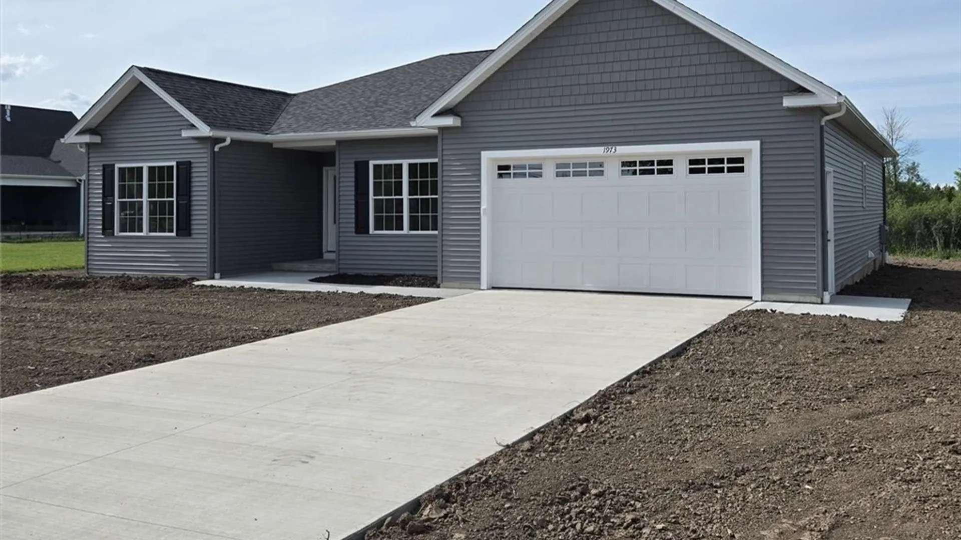 Property at 1973 Bedell Road, Grand Island, NY 14072 4