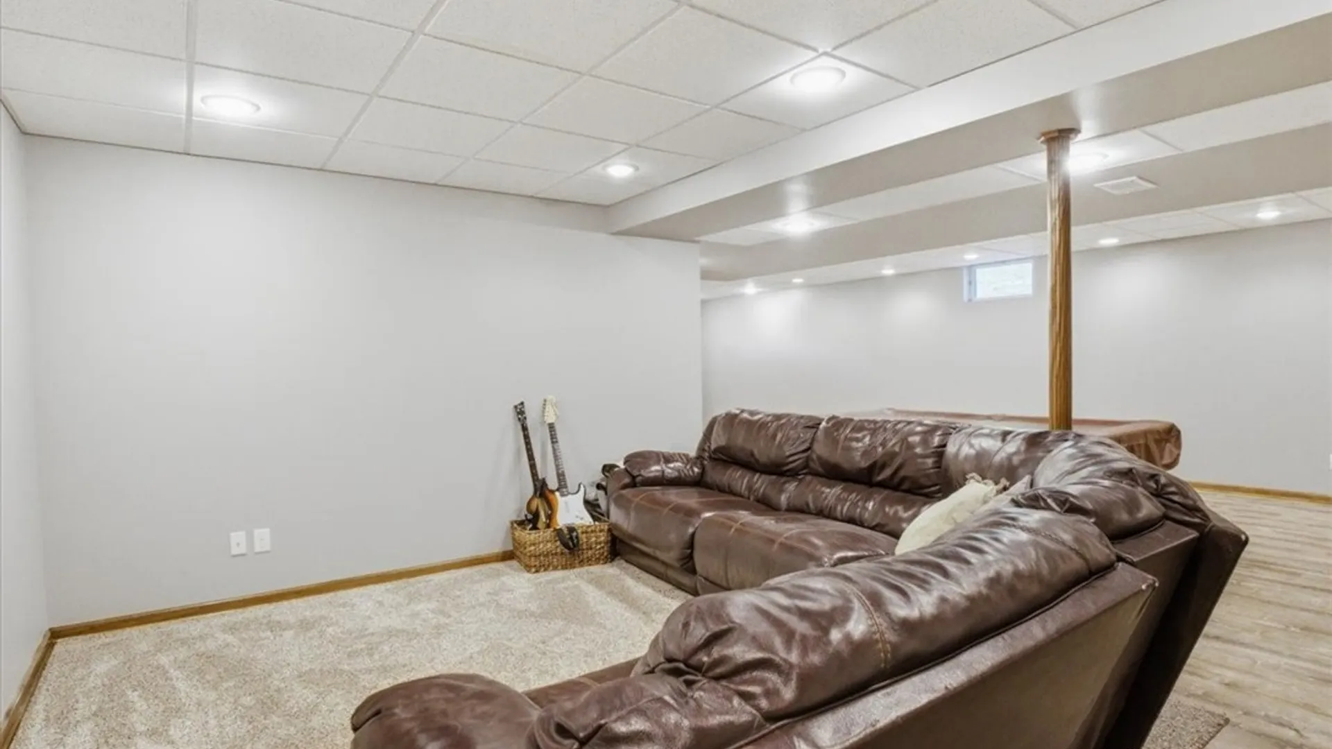 Property at 5343 Oakridge Drive, Hamburg, NY 14075 27