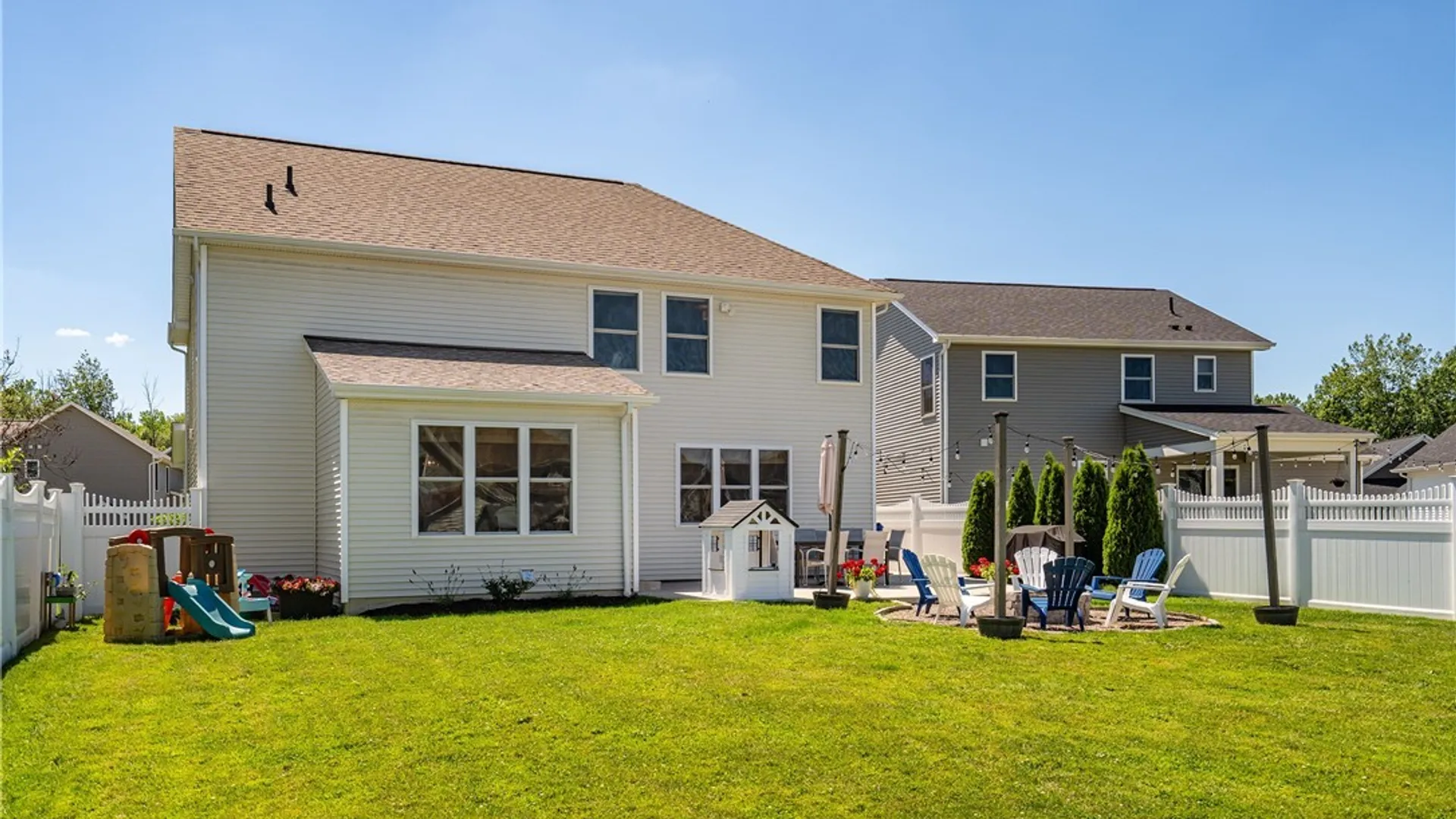 Property at 99 Cherry Laurel Lane, Amherst, NY 14228 18