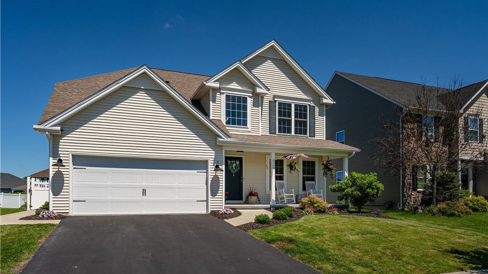 Property at 99 Cherry Laurel Lane, Amherst, NY 14228 3