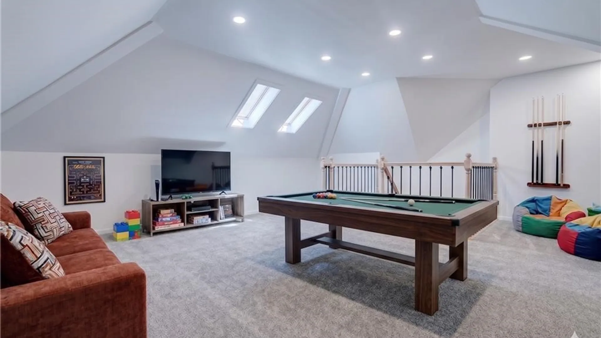 Property at 157 W Jefferson Road, Pittsford, NY 14534 23