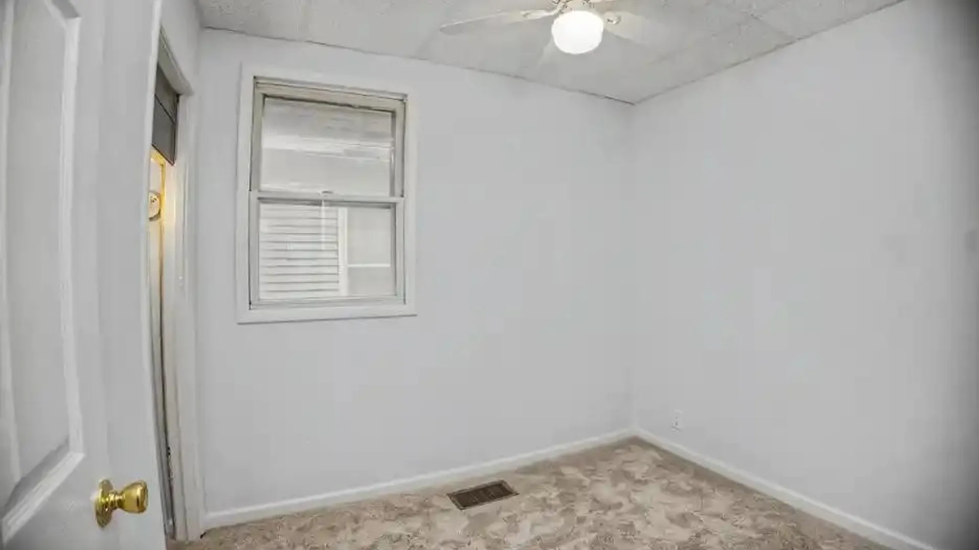 Property at 31 Riverside Avenue, Buffalo, NY 14207 23