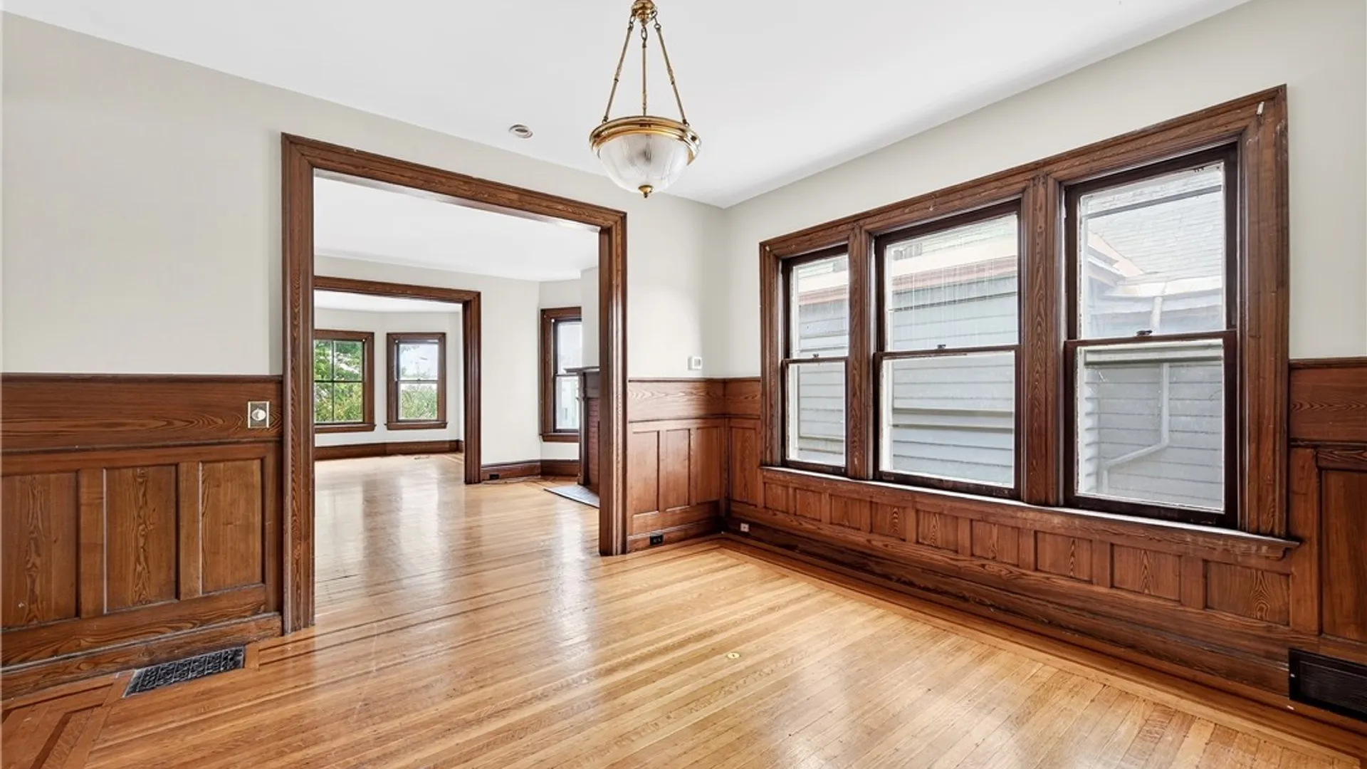 Property at 289 Auburn Avenue, Buffalo, NY 14213 18
