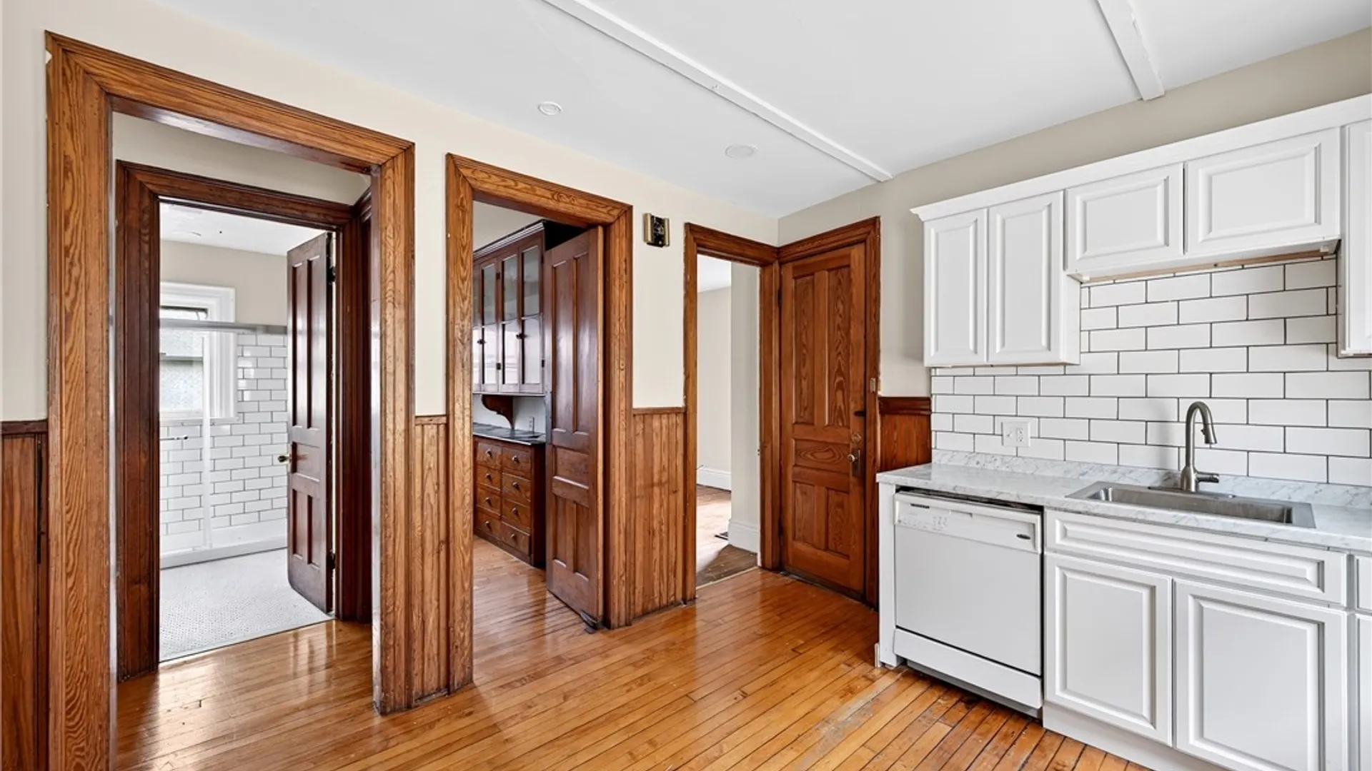 Property at 289 Auburn Avenue, Buffalo, NY 14213 23