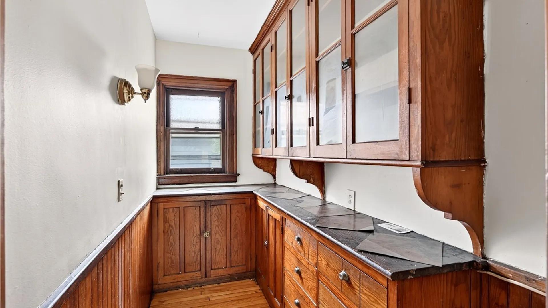 Property at 289 Auburn Avenue, Buffalo, NY 14213 27