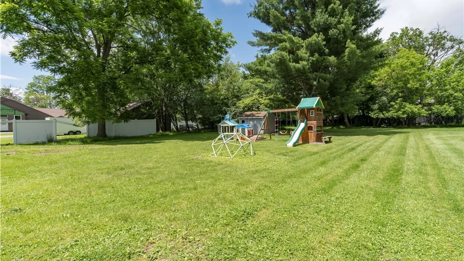 Property at 332 W Woodruff Street, Watertown City, NY 13601 42
