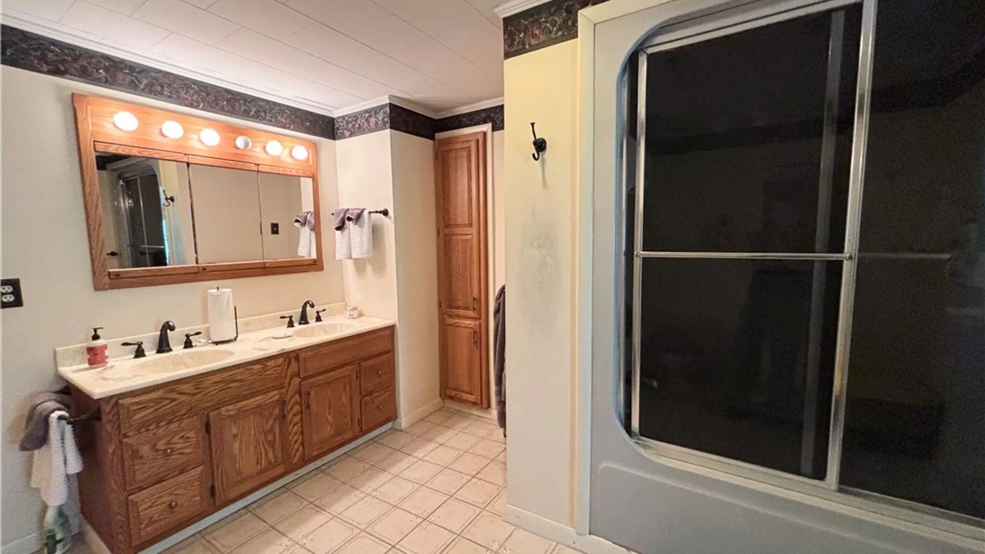 Property at 627 Coleman Avenue, Big Flats, NY 14903 12