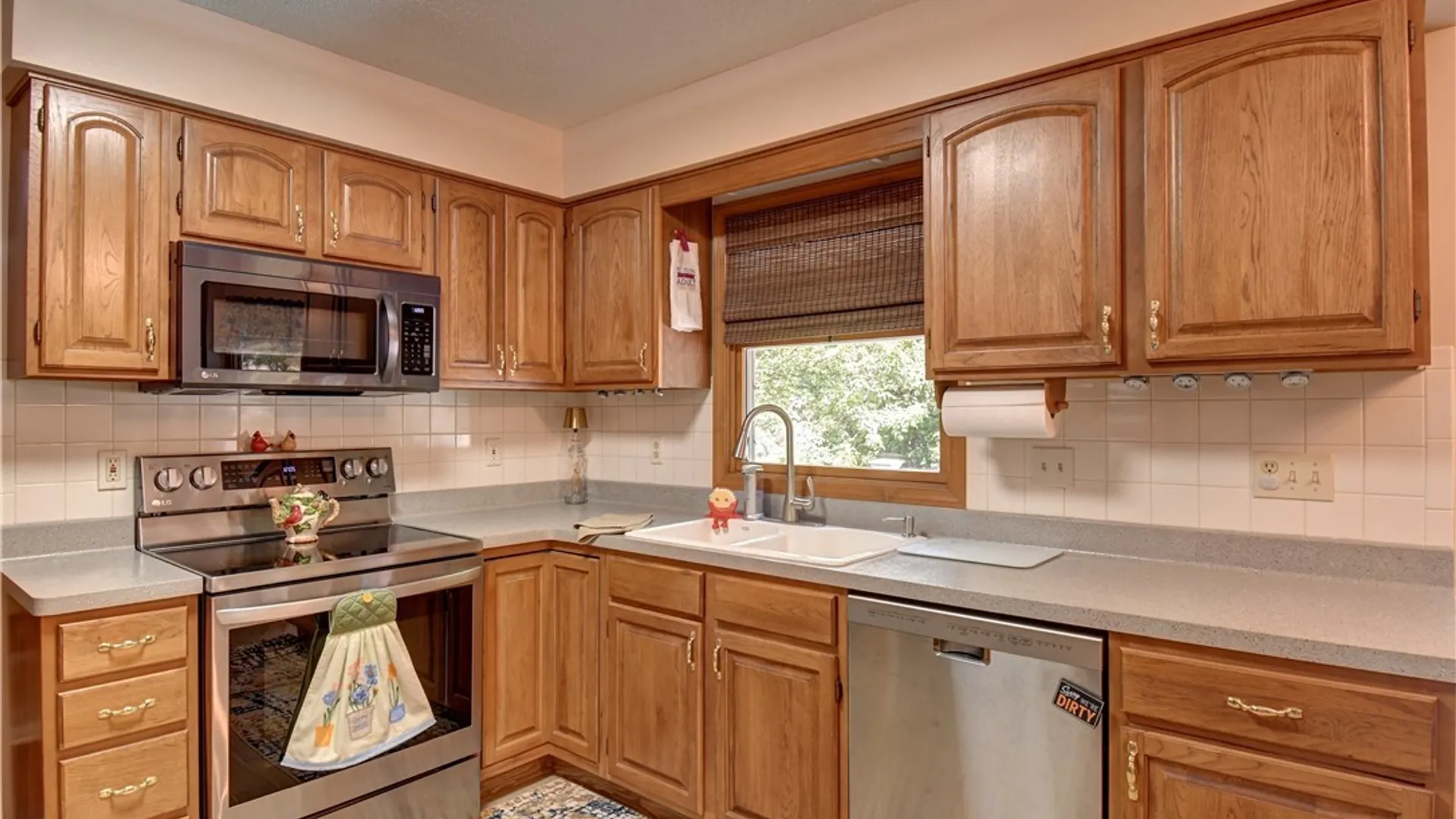 Property at 59 Fawn Meadows Court, Amherst, NY 14068 8