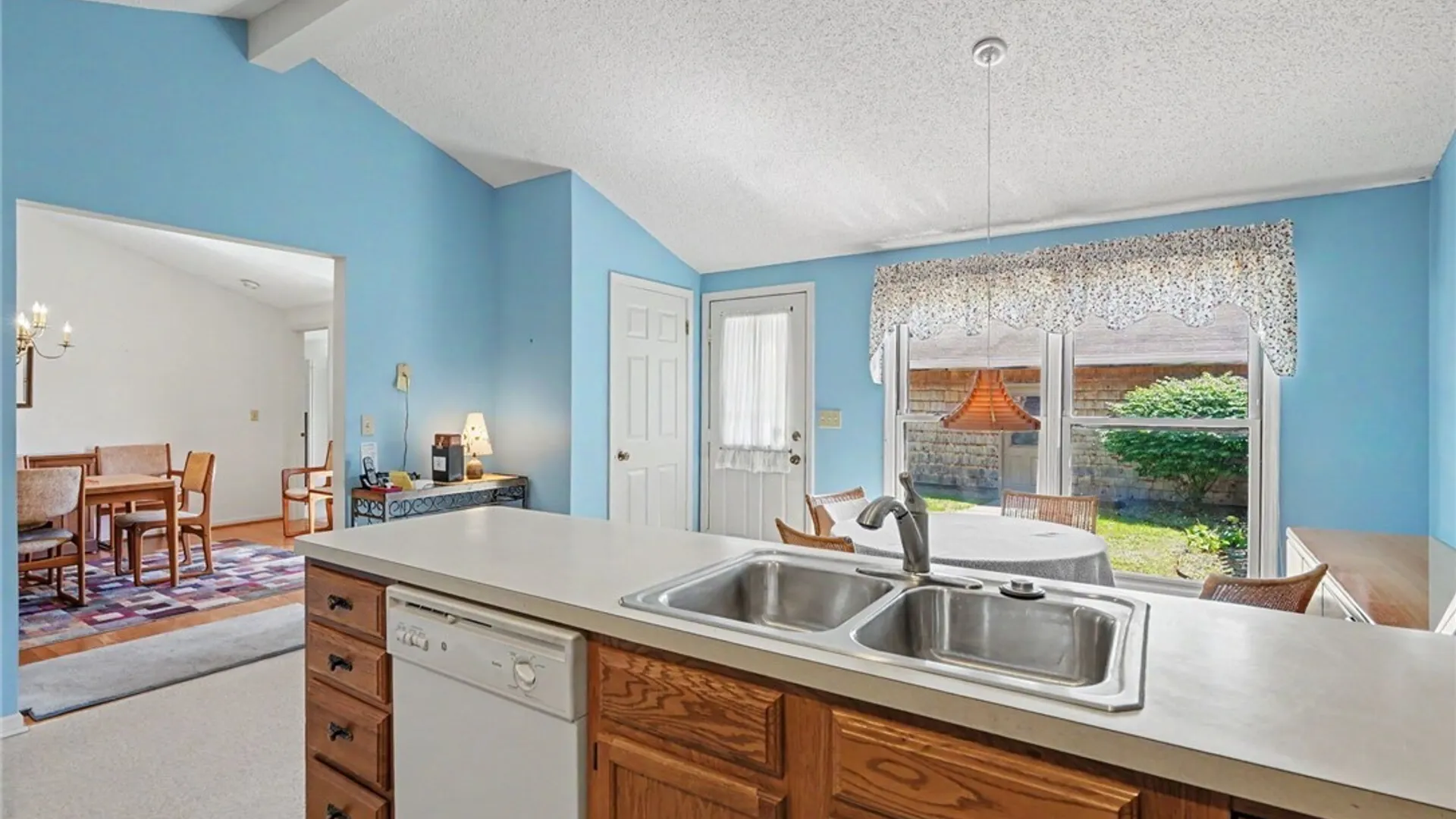 Property at 145 Wedgewood Drive, Amherst, NY 14221 12