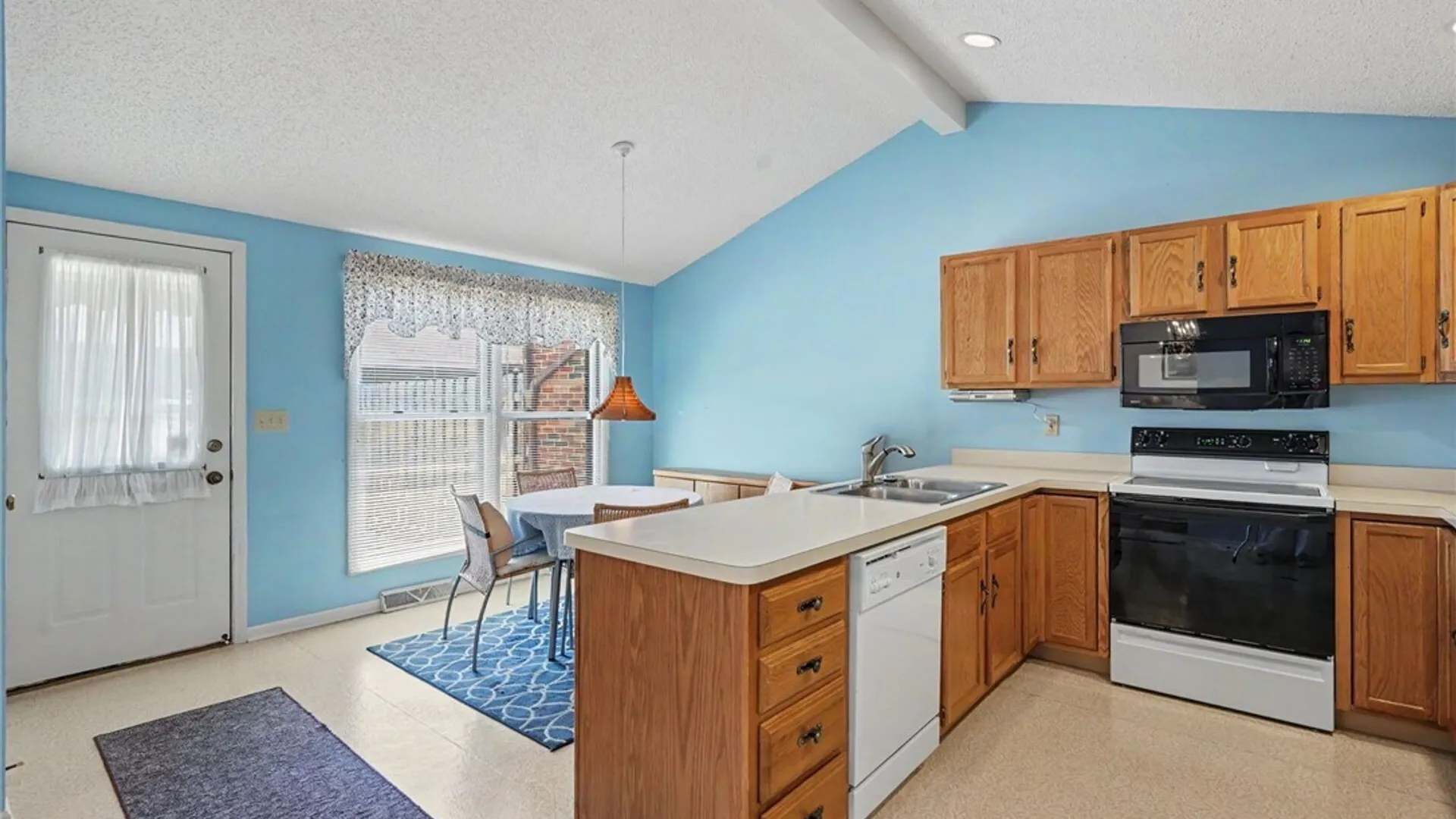 Property at 145 Wedgewood Drive, Amherst, NY 14221 14