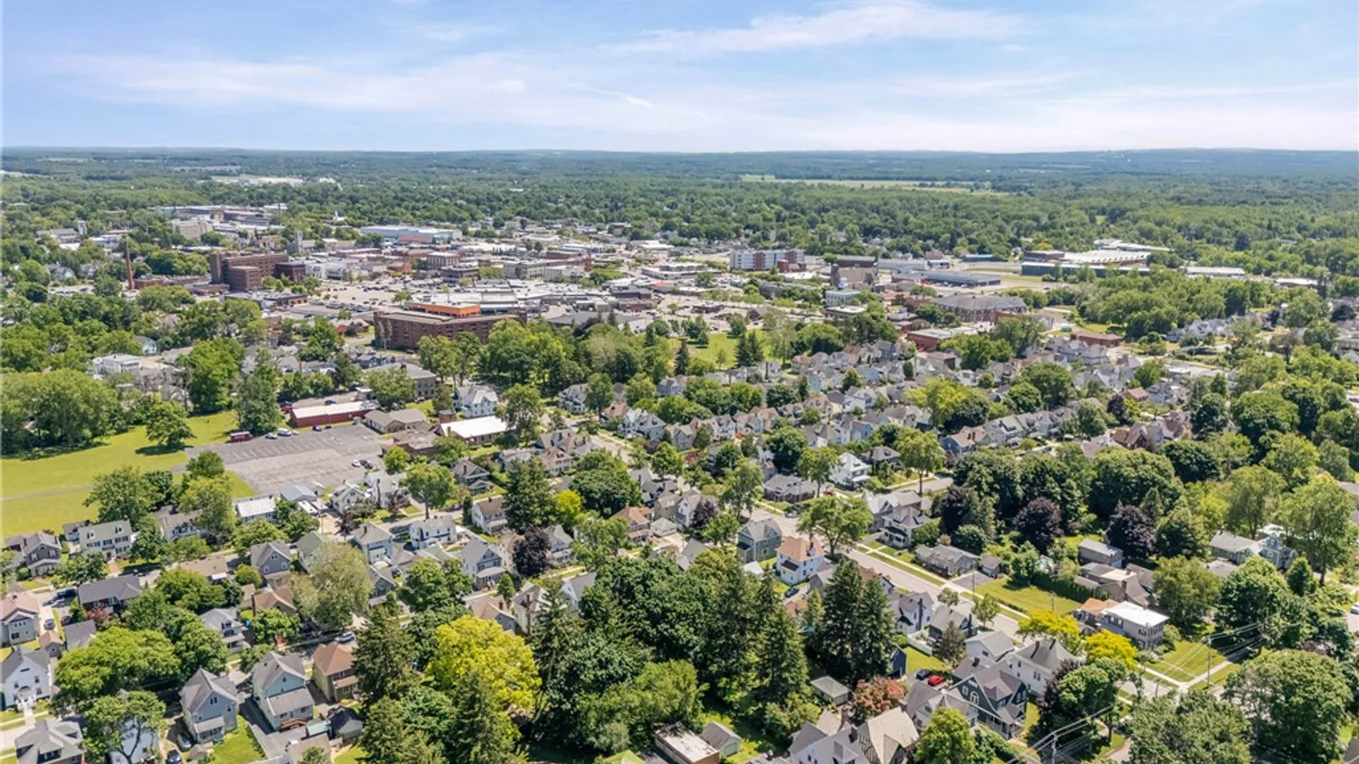 Property at 52 Ellicott Avenue, Batavia City, NY 14020 17