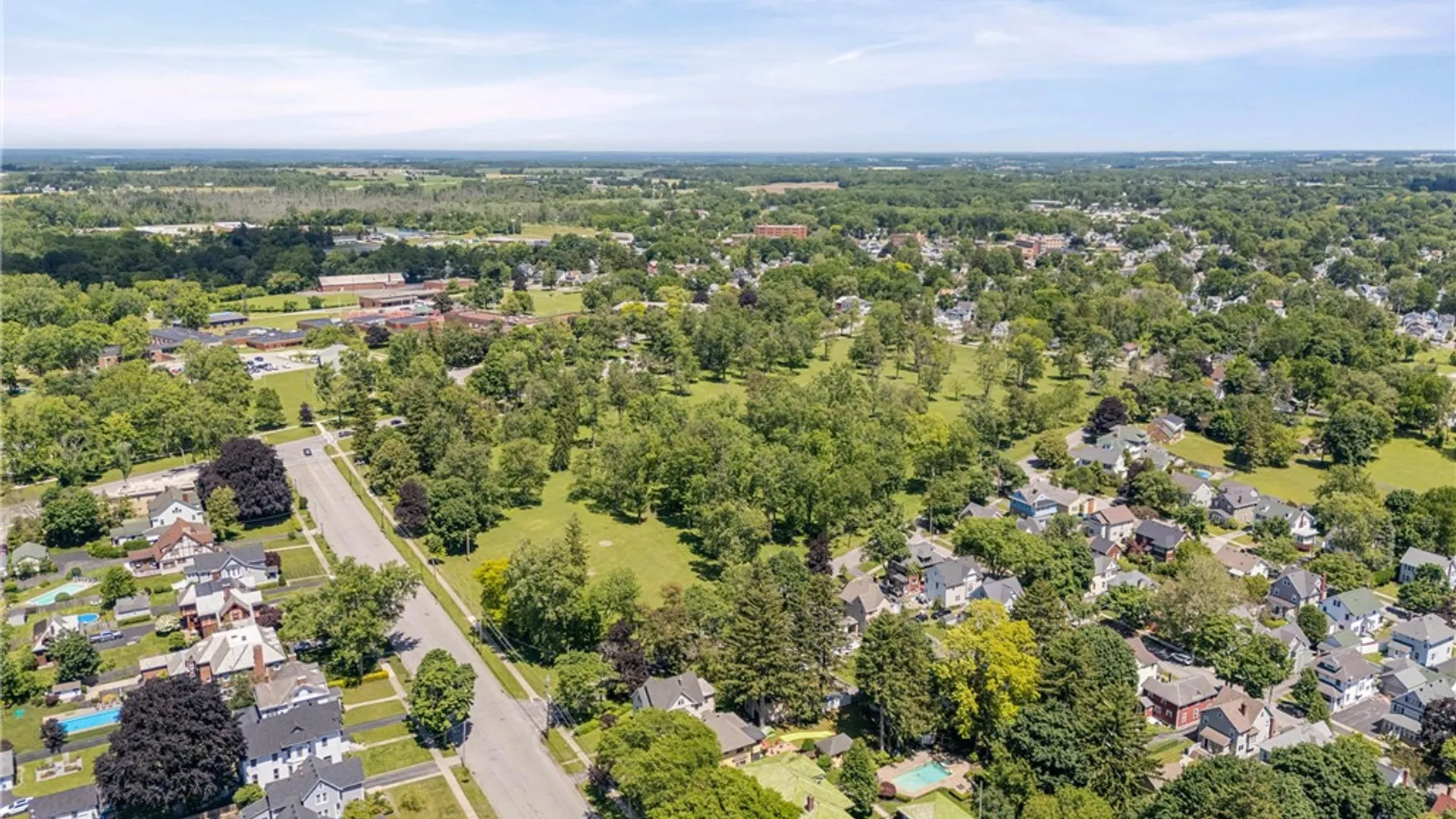 Property at 52 Ellicott Avenue, Batavia City, NY 14020 18
