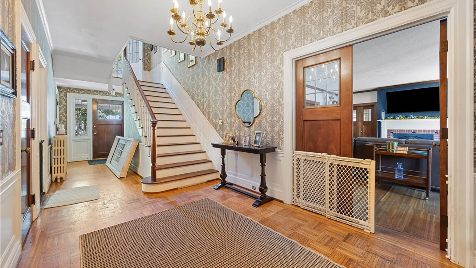 Property at 52 Ellicott Avenue, Batavia City, NY 14020 20