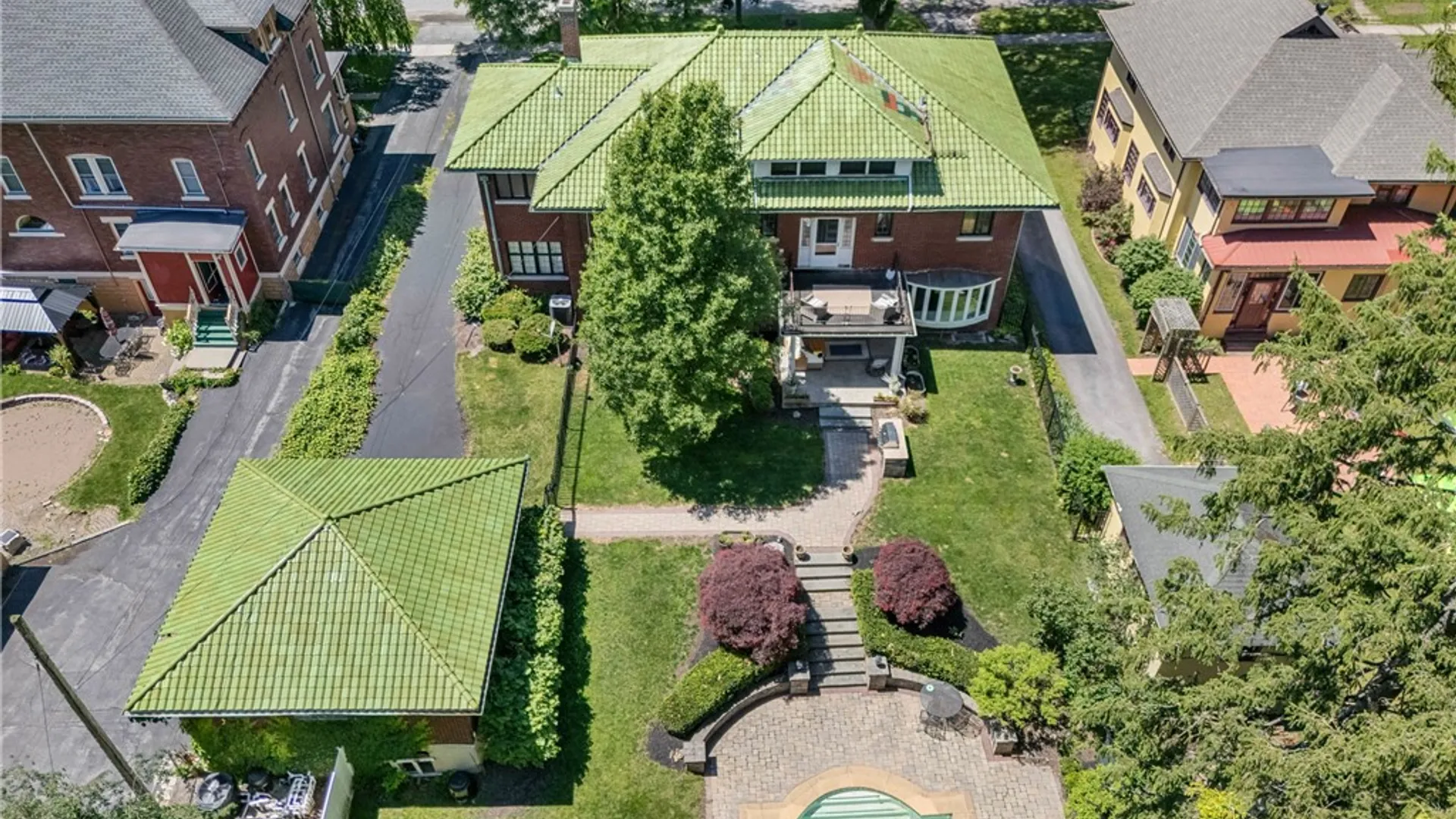 Property at 52 Ellicott Avenue, Batavia City, NY 14020 9