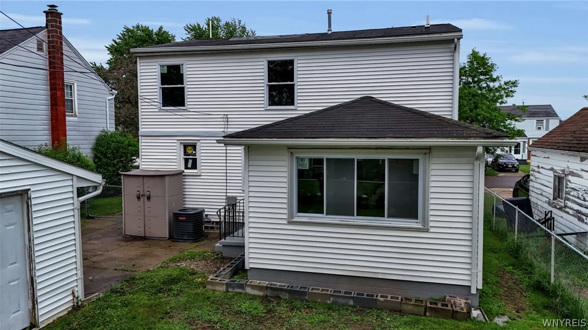 Property at 44 Highview Road, Cheektowaga, NY 14215 4
