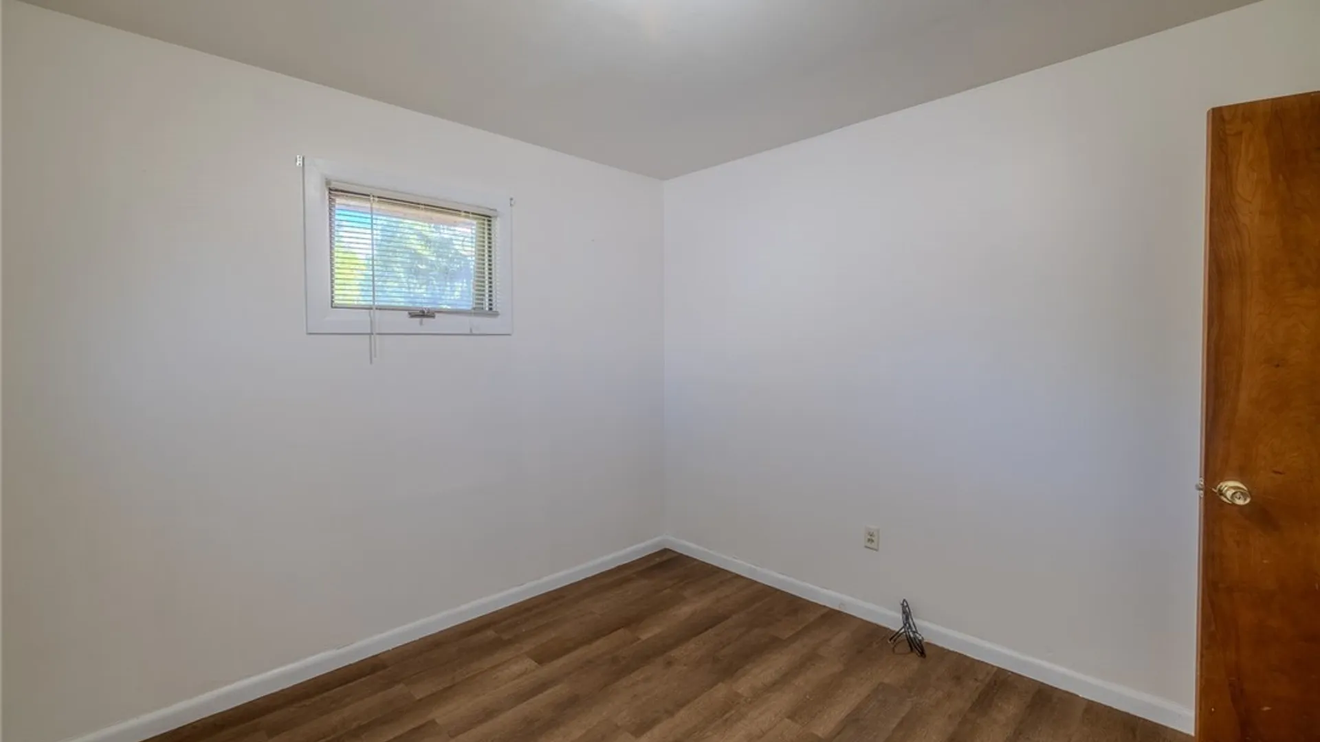 Property at 107 Albernathy St Street, Salina, NY 13088 13