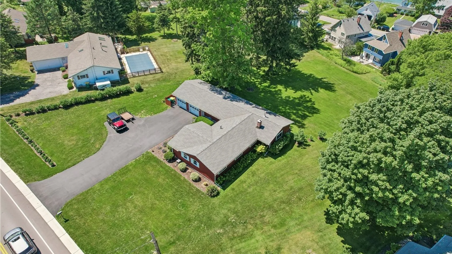Property at 536 Lake Road, Webster, NY 14580 38