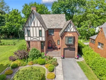 Property at 413 E Genesee Parkway, Syracuse, NY 13214