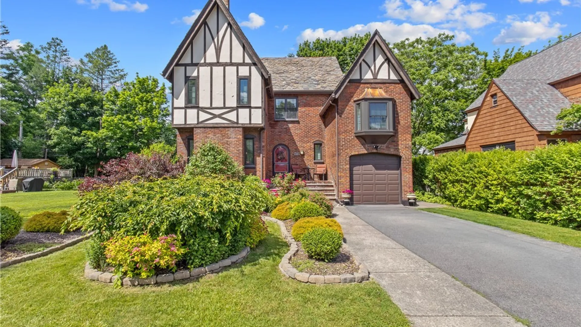 Property at 413 E Genesee Parkway, Syracuse, NY 13214 38