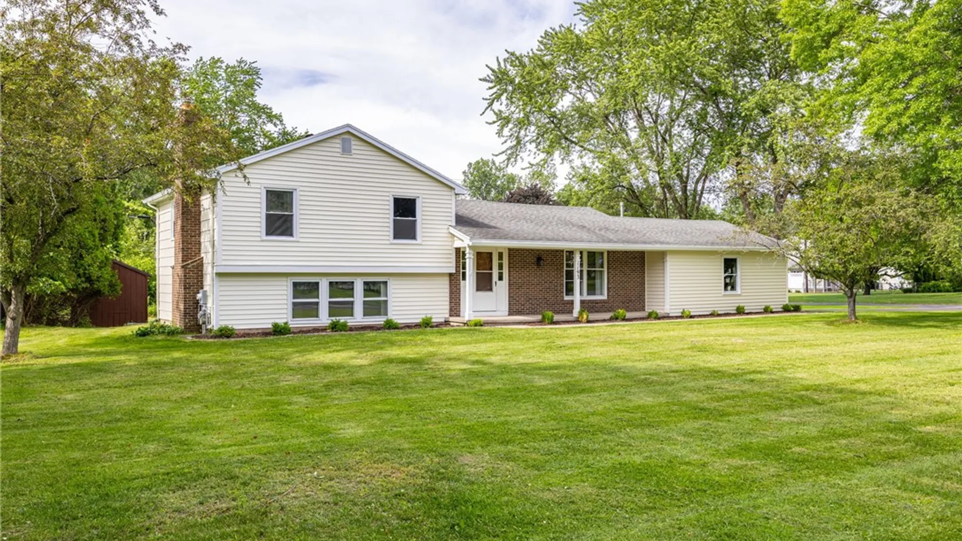 Property at 1193 Appian Drive, Webster, NY 14580 10
