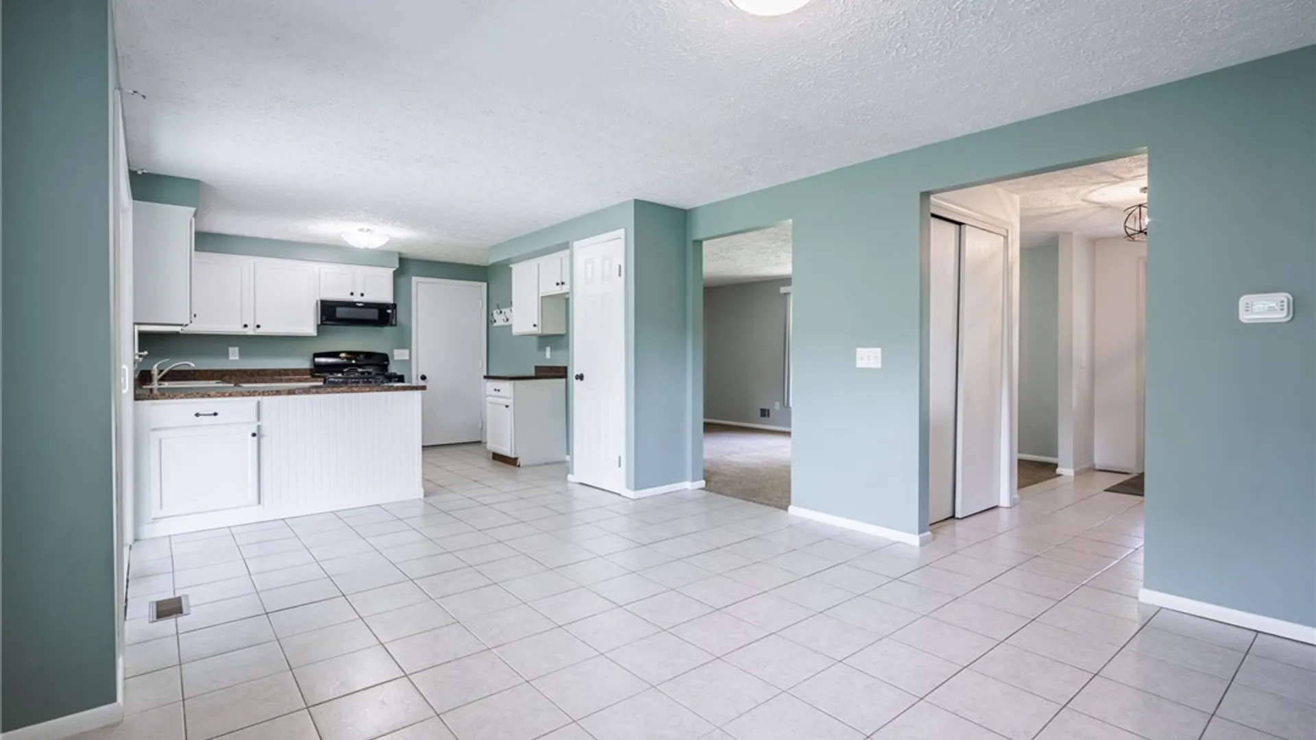 Property at 1193 Appian Drive, Webster, NY 14580 18