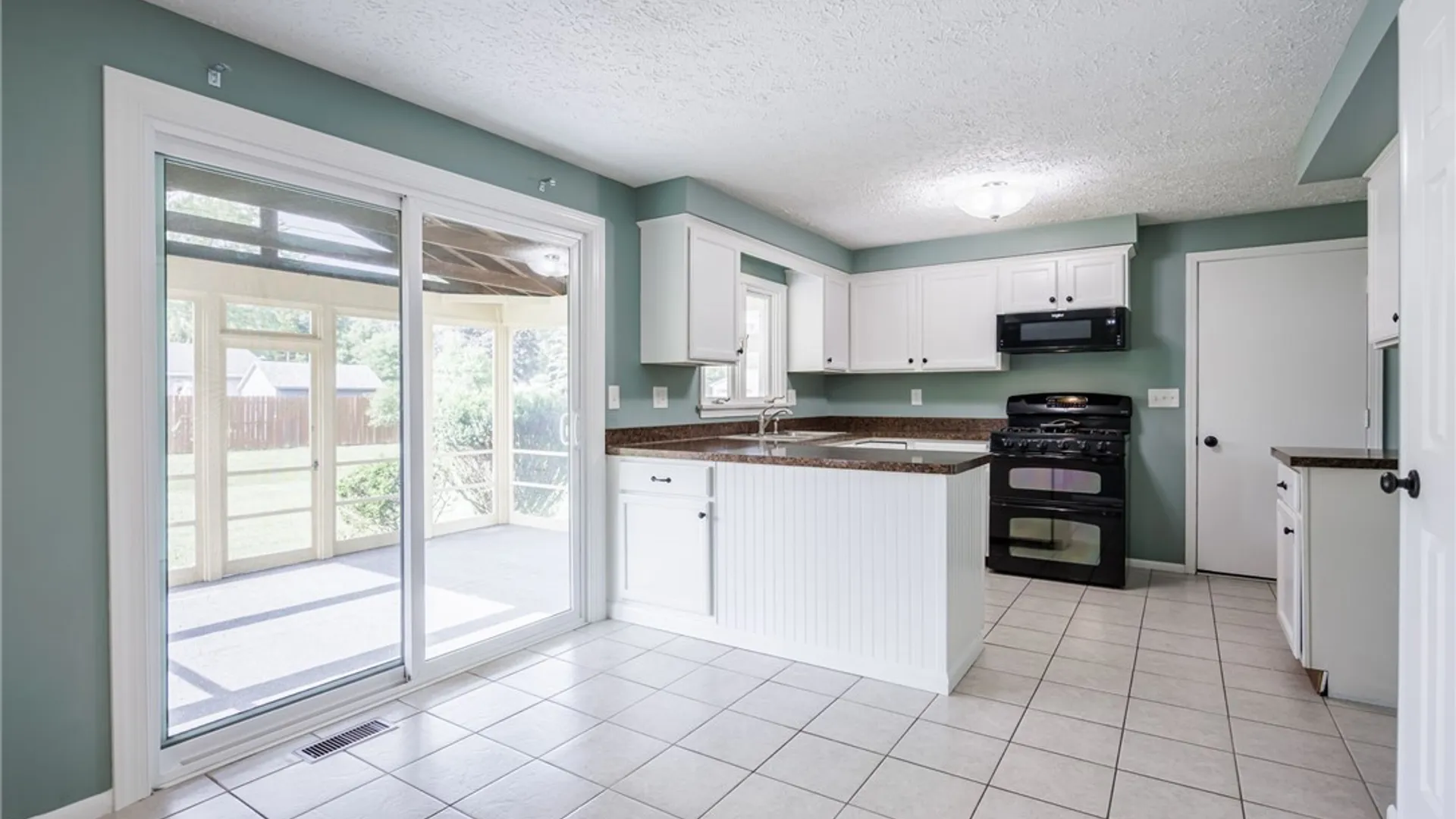 Property at 1193 Appian Drive, Webster, NY 14580 25