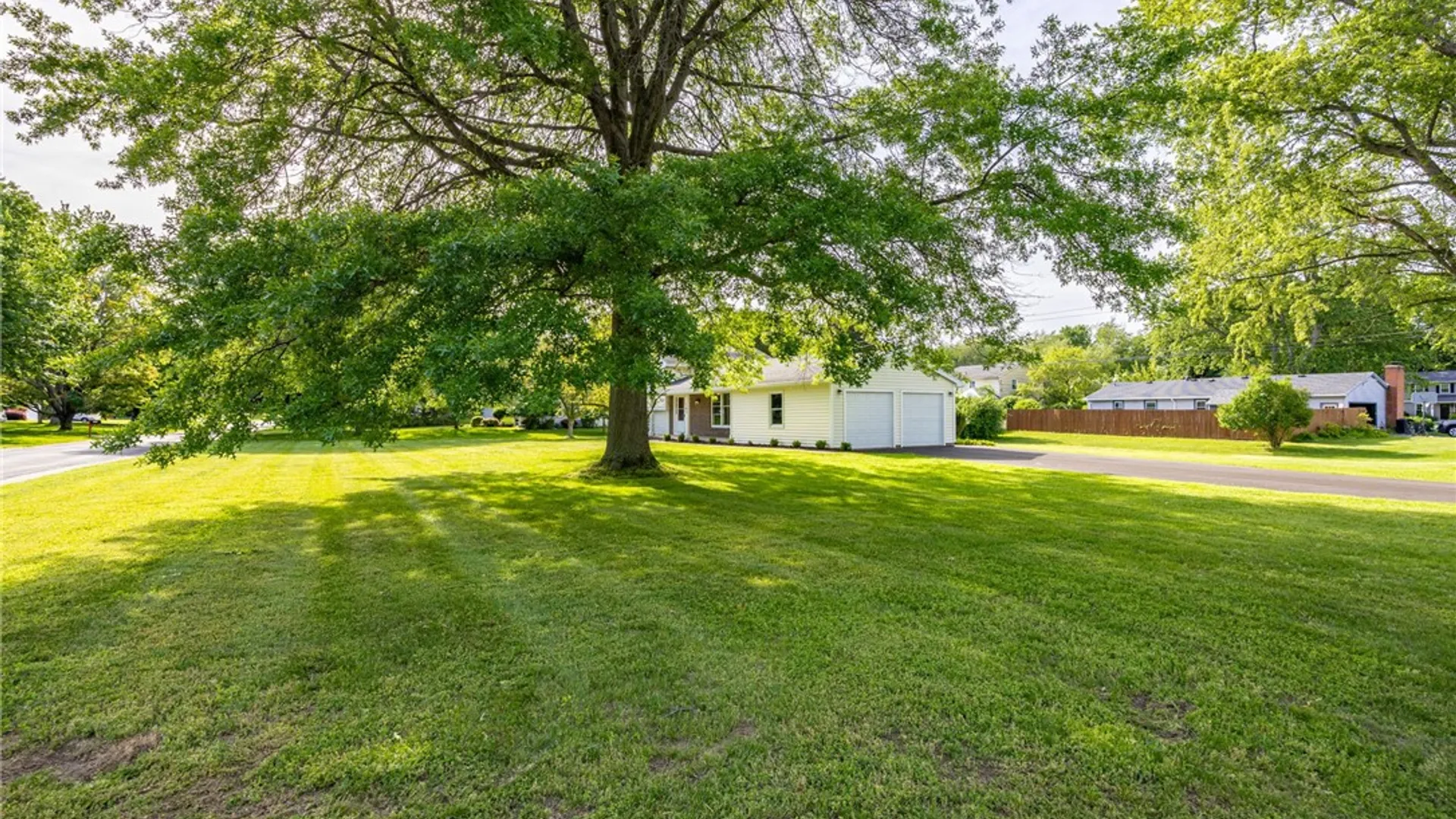 Property at 1193 Appian Drive, Webster, NY 14580 3