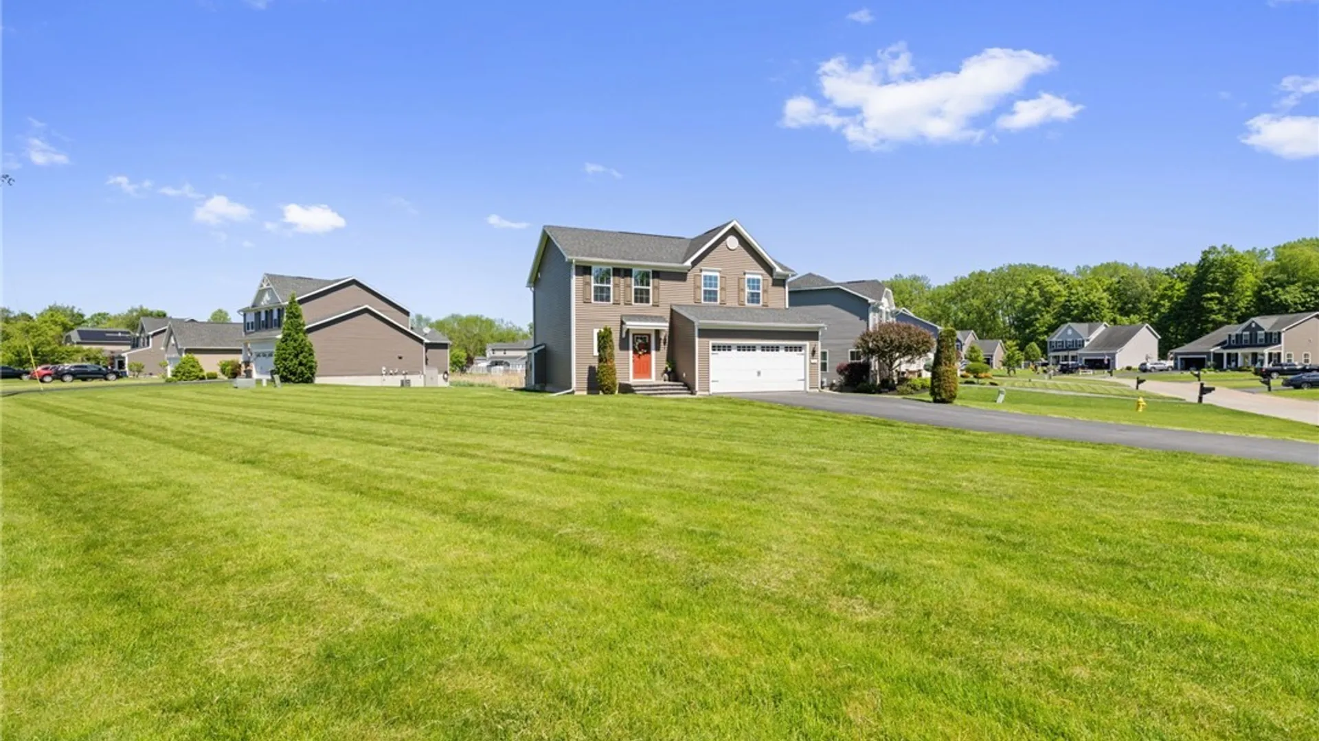 Property at 101 Weeping Willow, Camillus, NY 13031 2