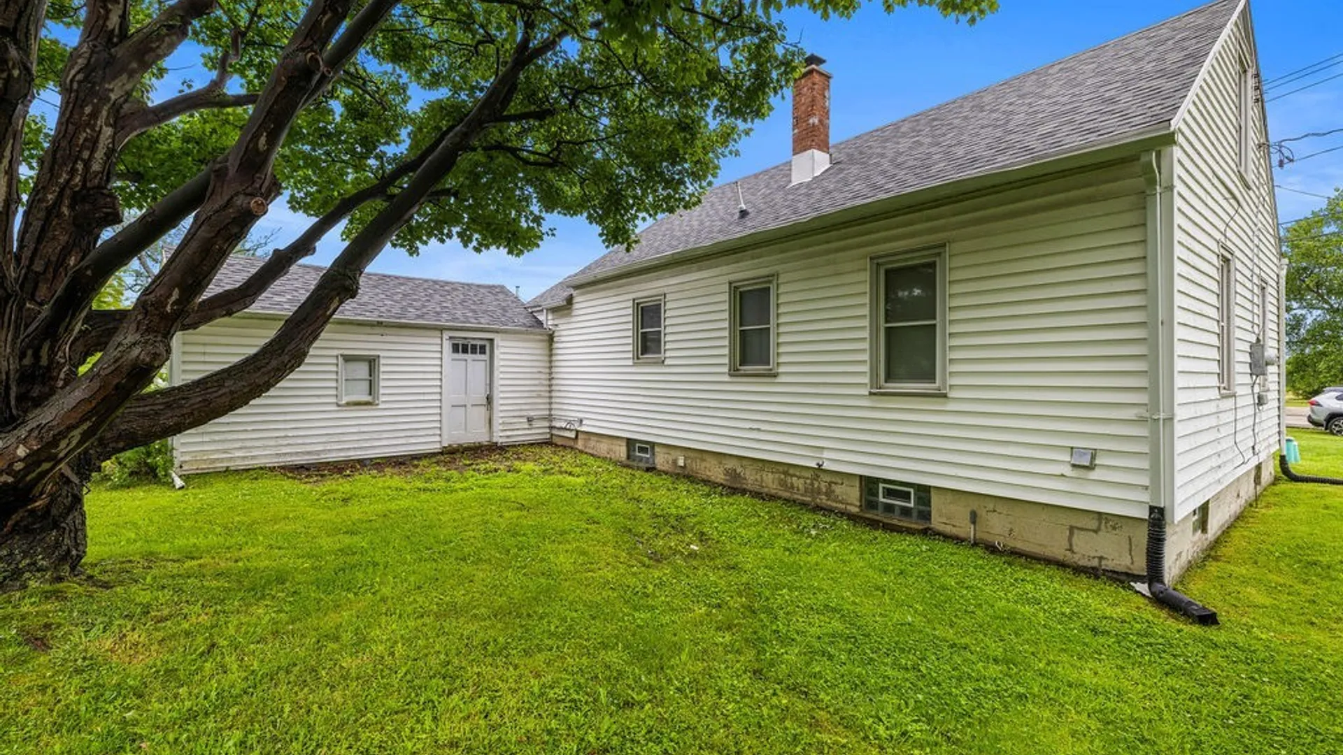 Property at 8801 Erie Road, Evans, NY 14006 6