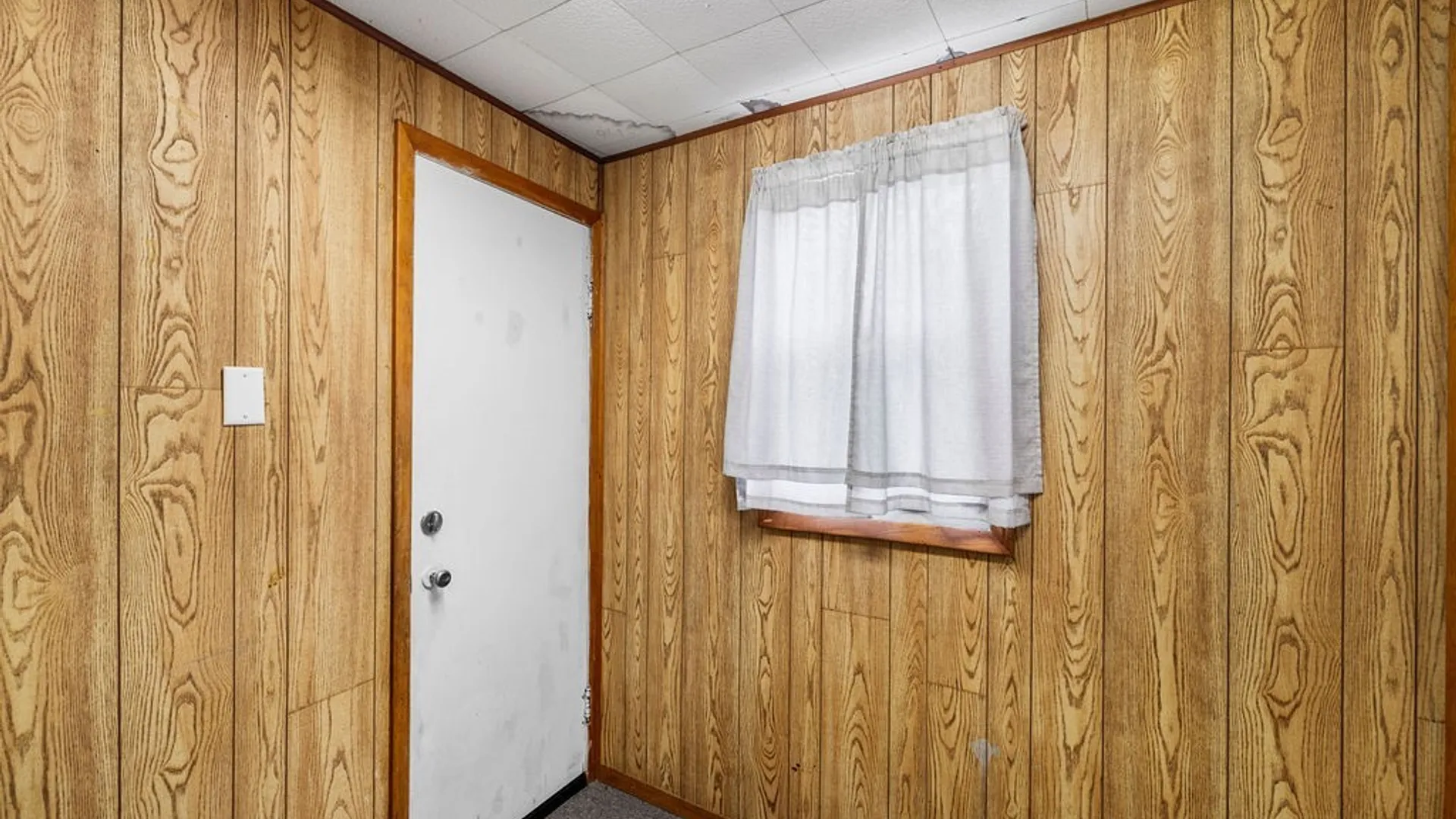 Property at 8801 Erie Road, Evans, NY 14006 9