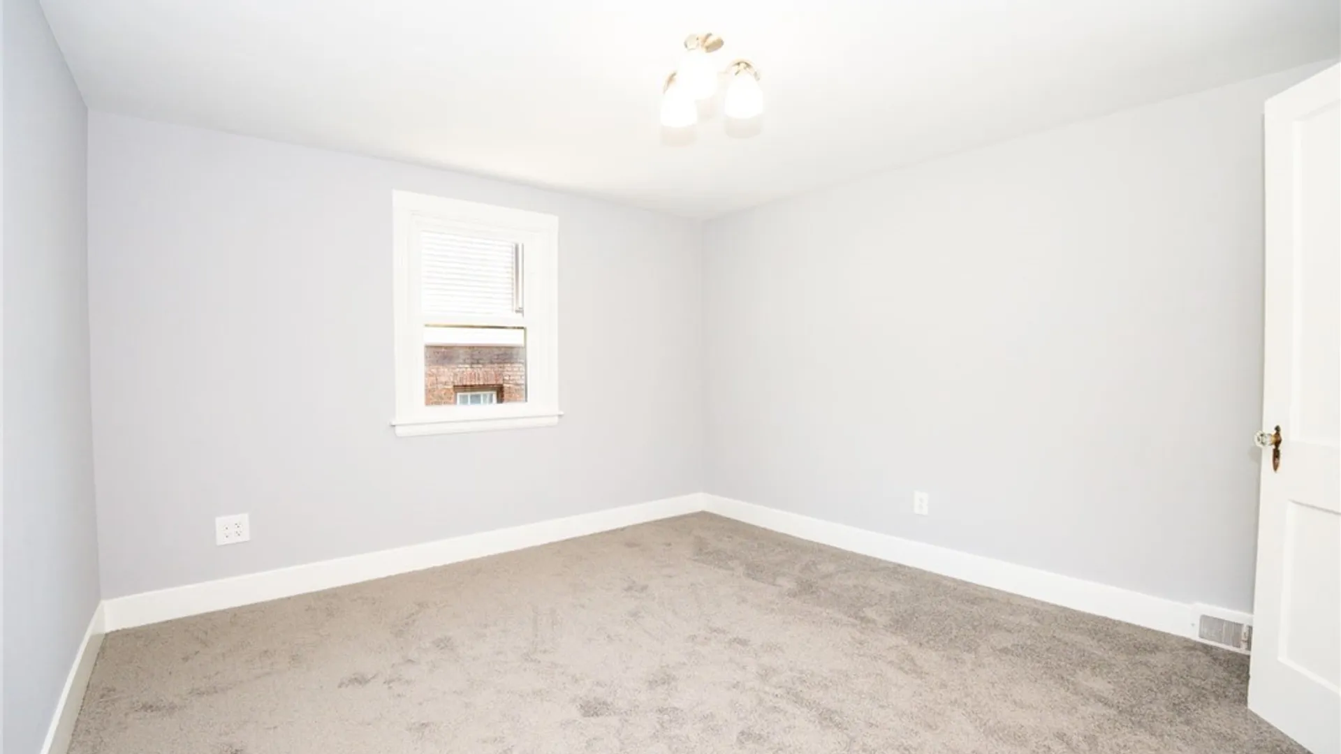 Property at 53 S Shore Boulevard, Lackawanna, NY 14218 28