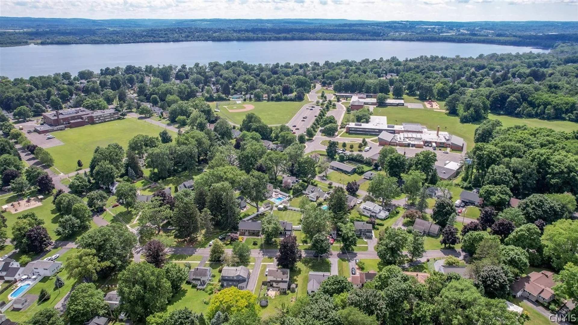 Property at 708 Balsam Street, Salina, NY 13088 34