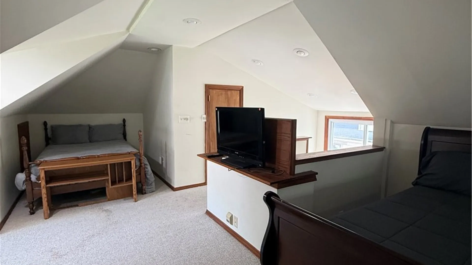 Property at 65 Alameda Street, Rochester, NY 14613 28