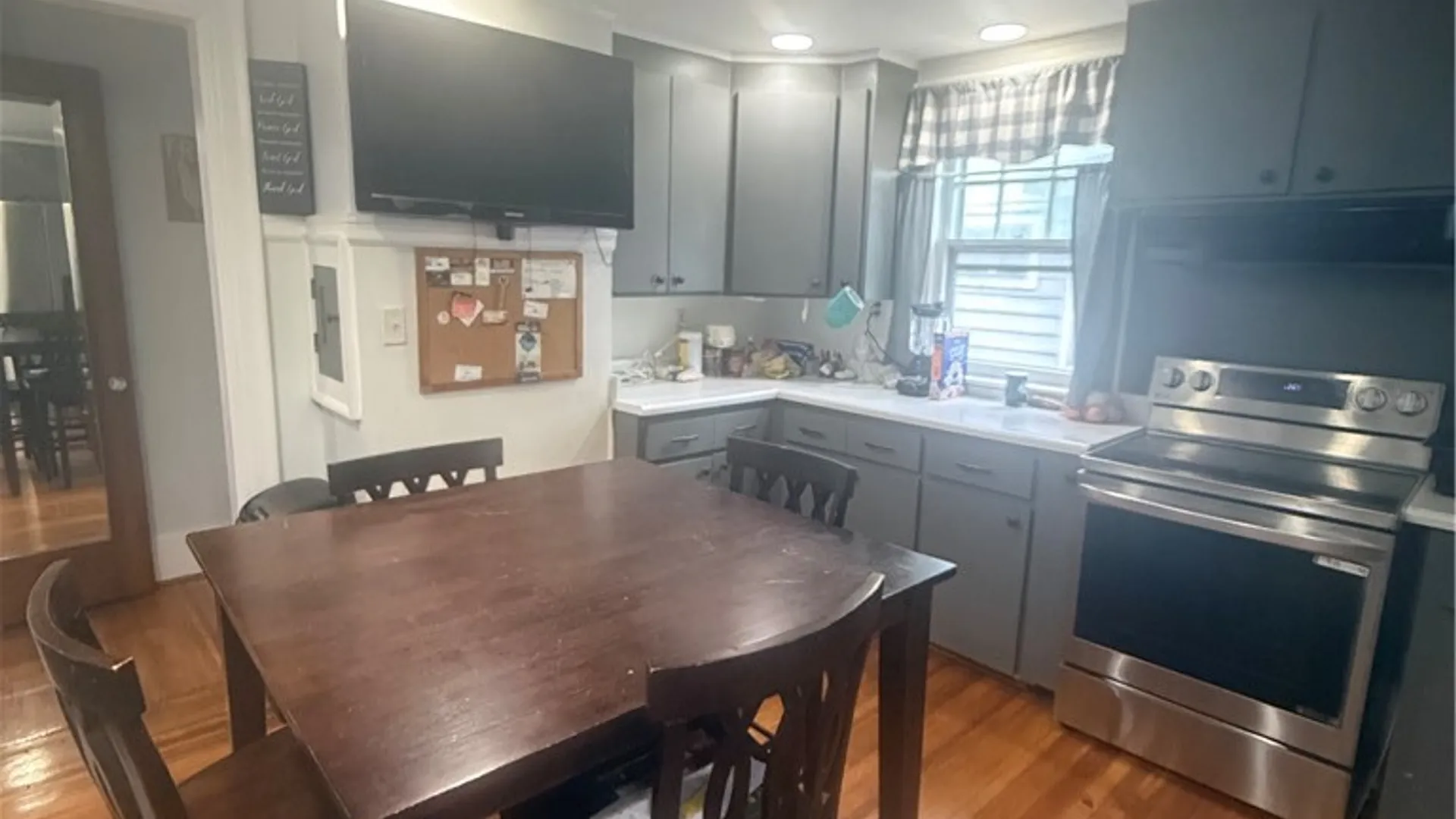 Property at 80 Alameda Street, Rochester, NY 14613 8