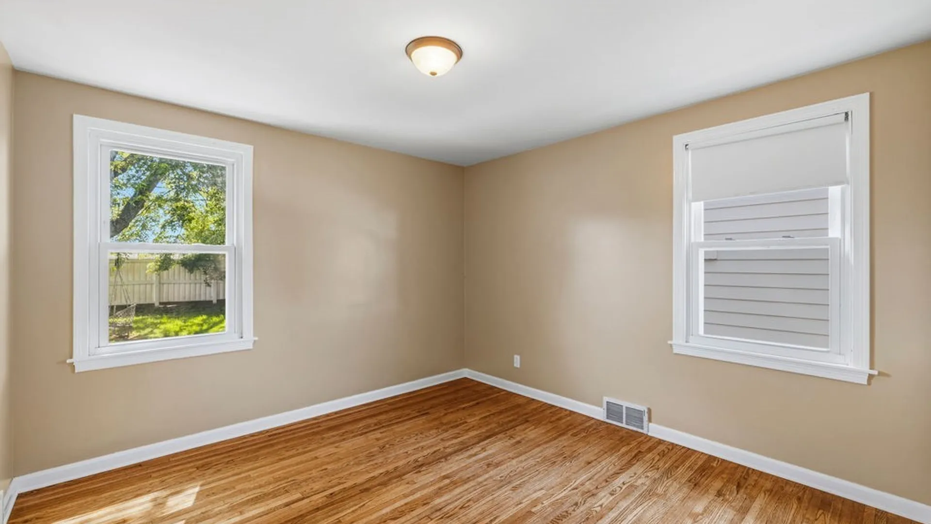 Property at 57 Wrexham Court, Tonawanda, NY 14150 18