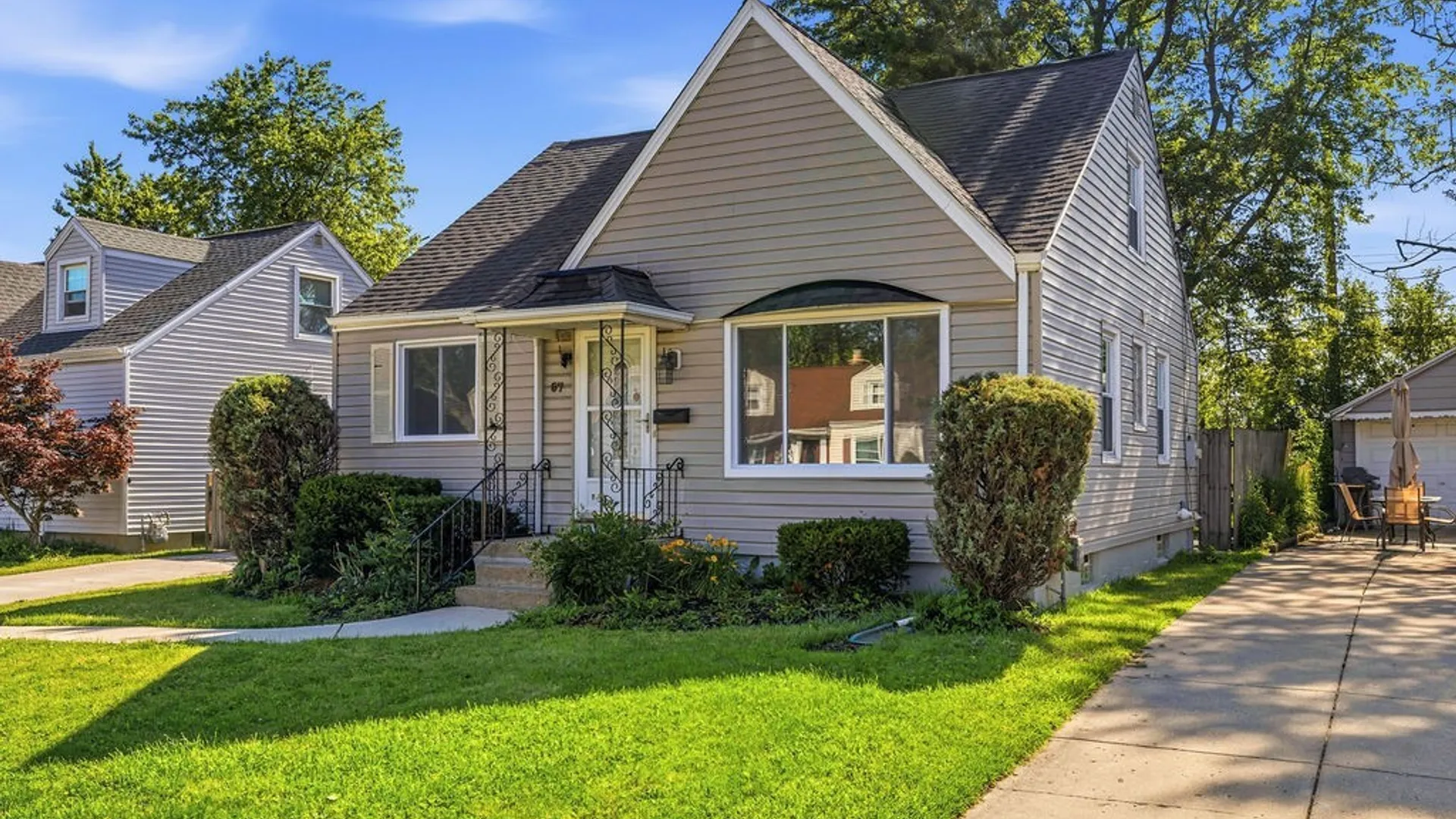 Property at 57 Wrexham Court, Tonawanda, NY 14150 2