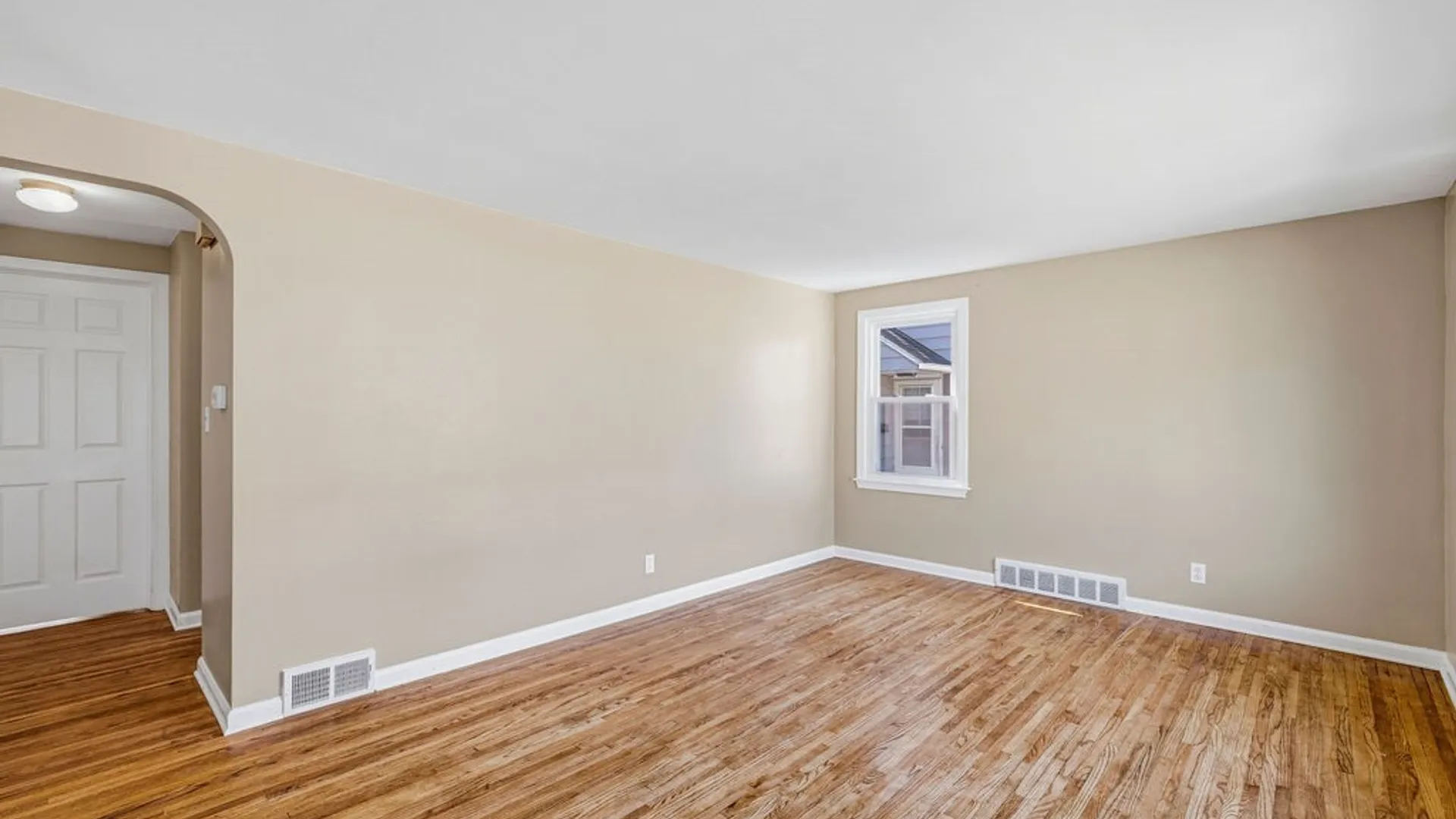 Property at 57 Wrexham Court, Tonawanda, NY 14150 9