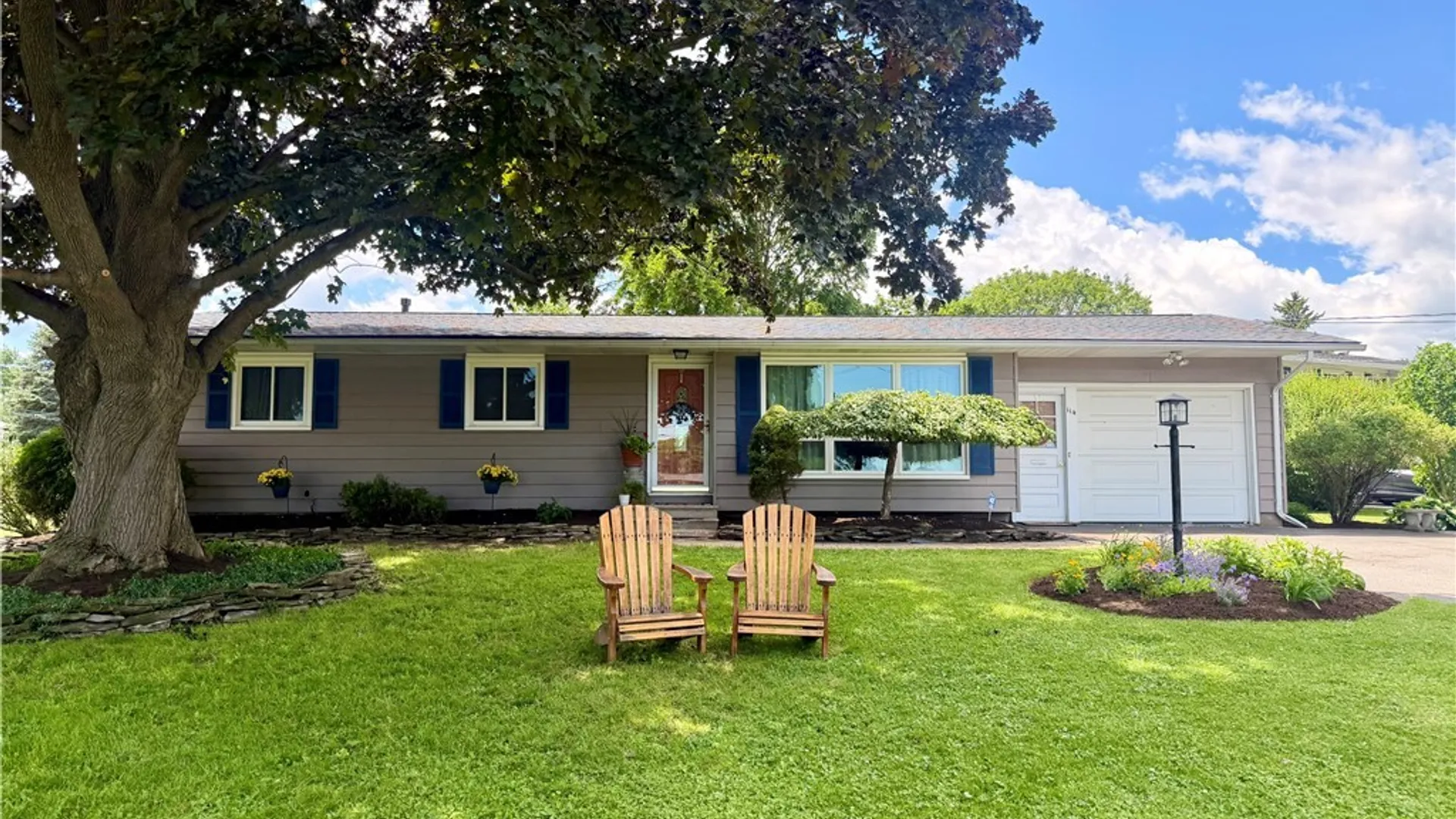 Property at 114 Kimberly Drive, Camillus, NY 13219 2
