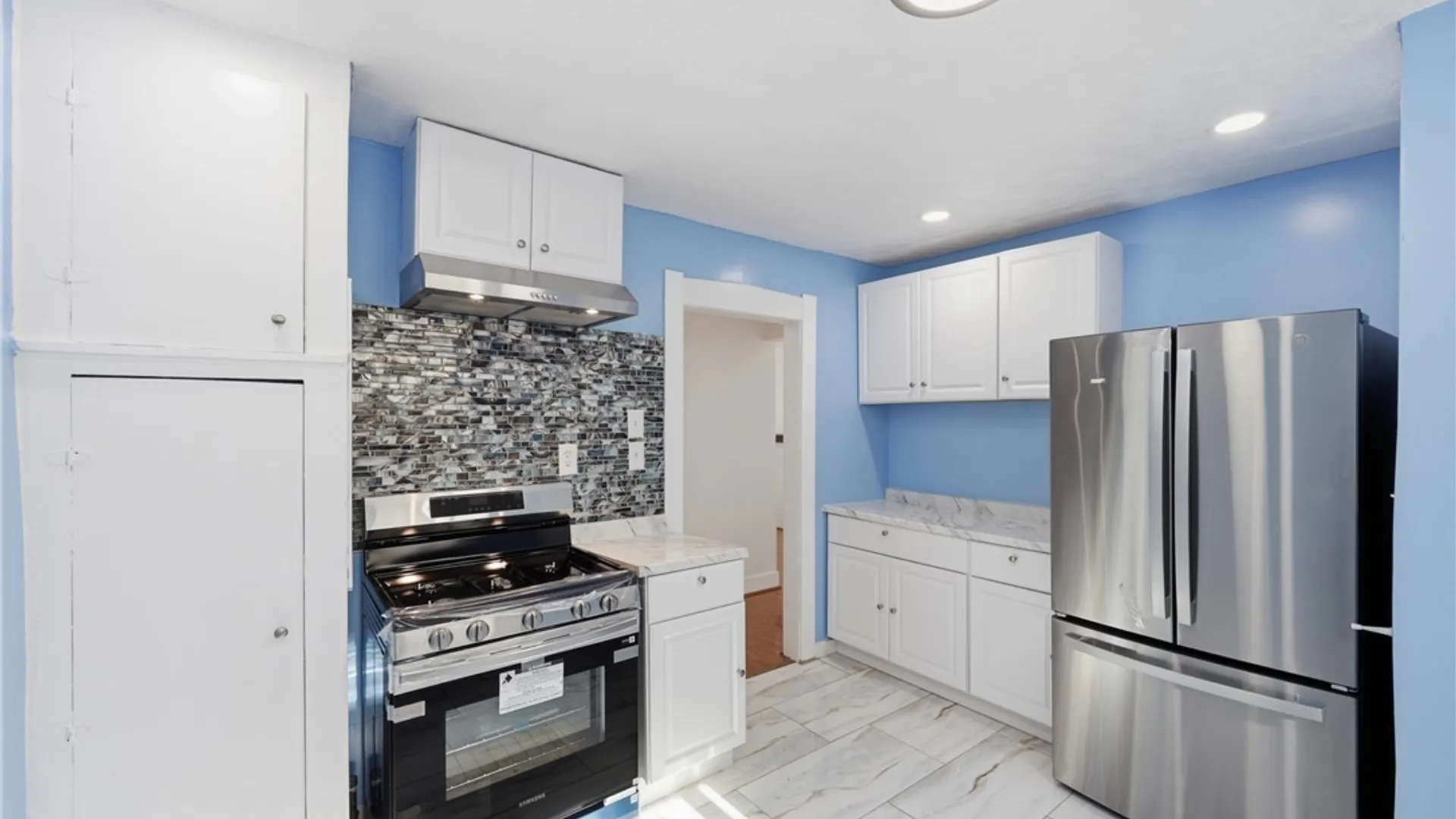 Property at 19 Martha Avenue, Buffalo, NY 14215 9