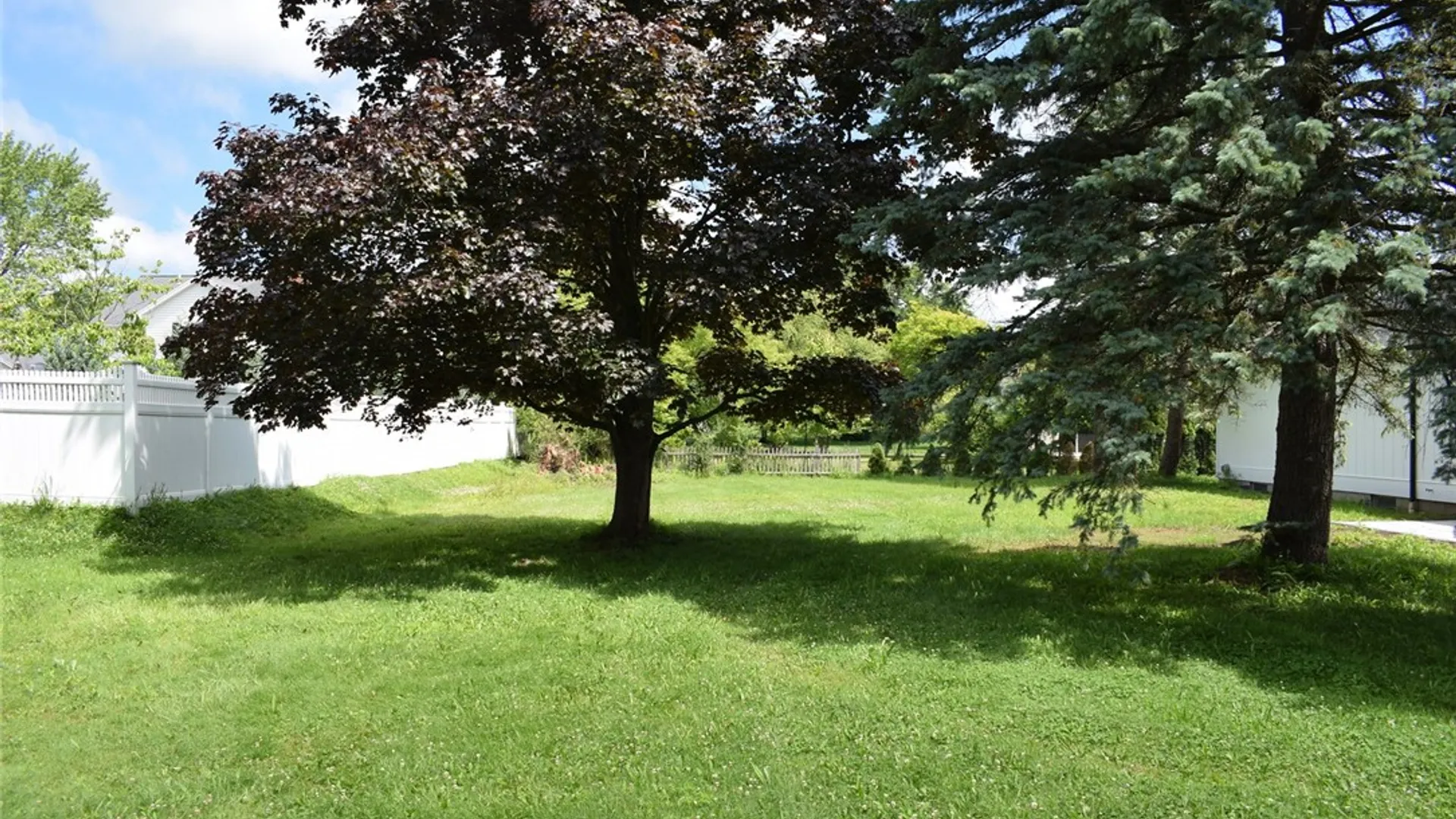 Property at 88 Stuyvesant Road, Pittsford, NY 14534 7