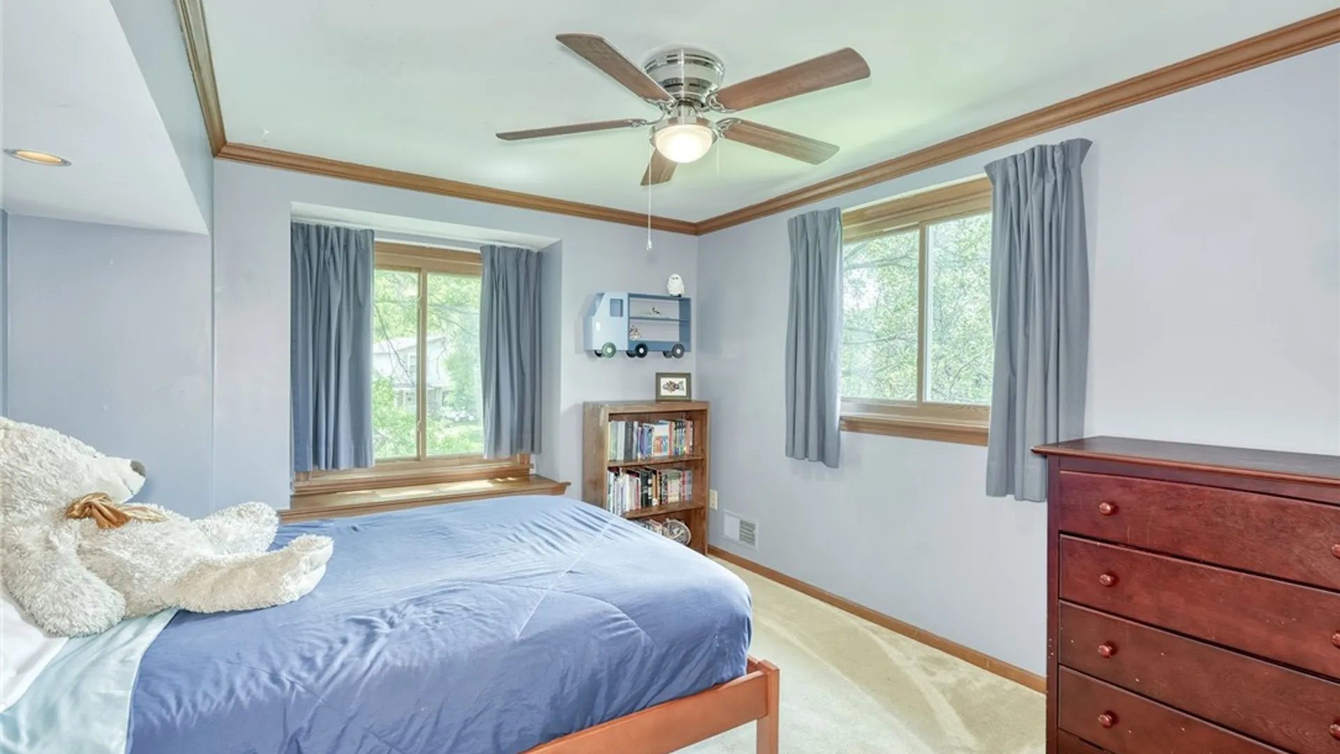 Property at 28 Black Mallard Circle, Perinton, NY 14450 34