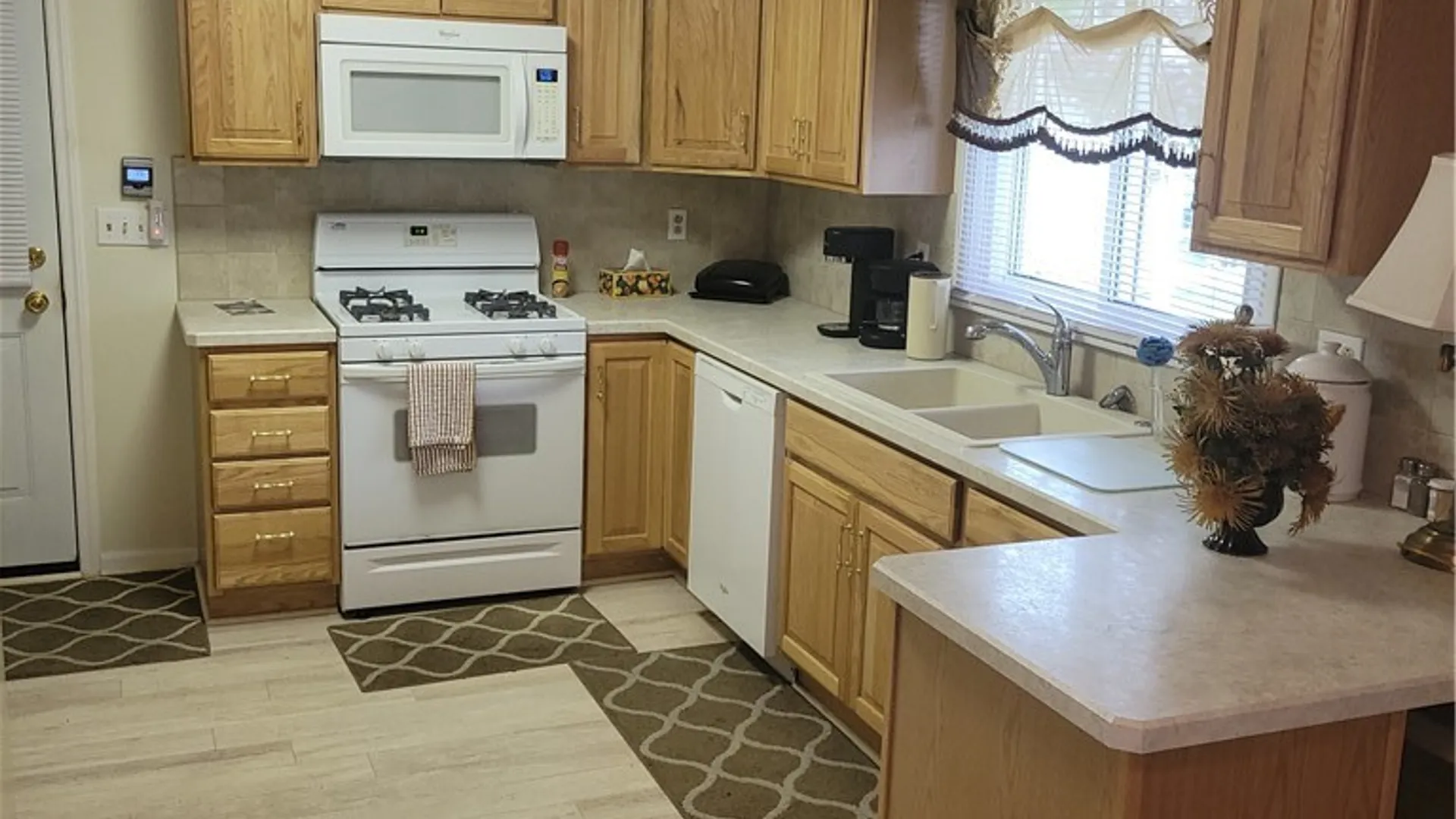 Property at 10 James Street, Batavia City, NY 14020 10