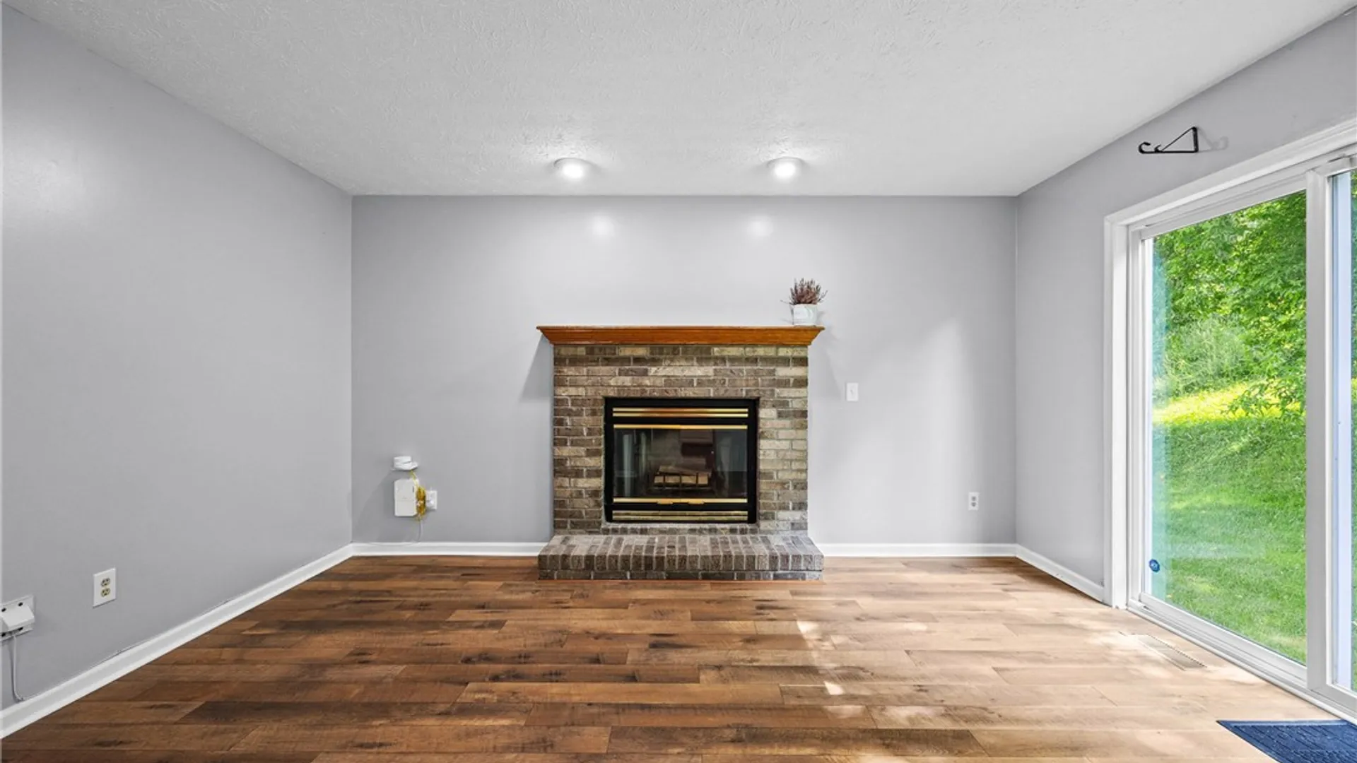 Property at 155 Brook Trout Lane, Irondequoit, NY 14622 23